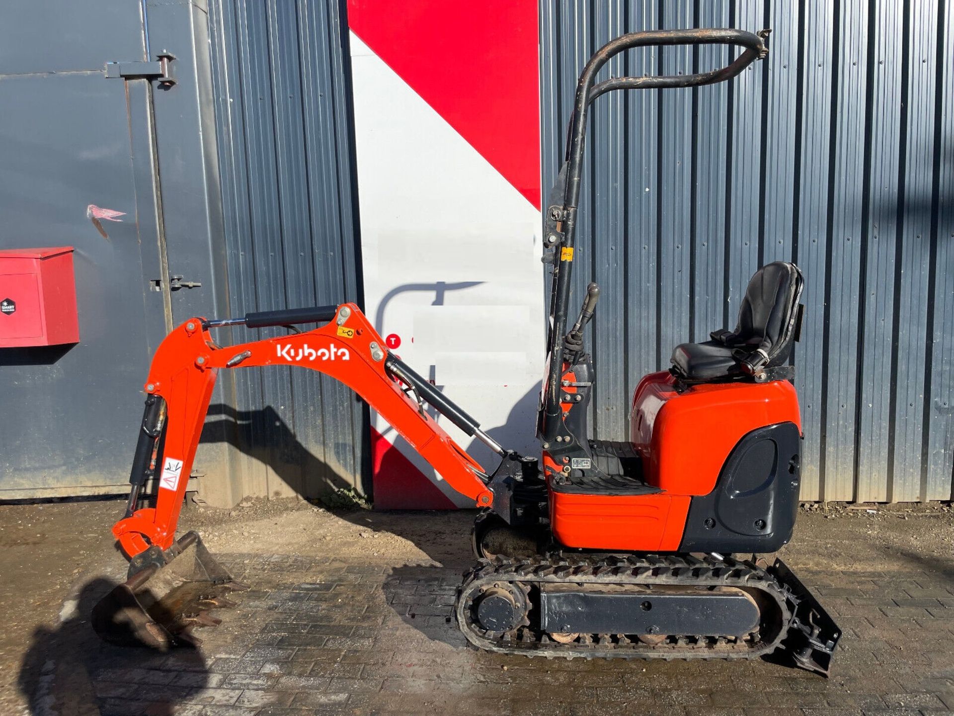 2017 KUBOTA K008-3: MICRO EXCAVATOR MARVEL WITH 1332 HOURS - Bild 2 aus 9