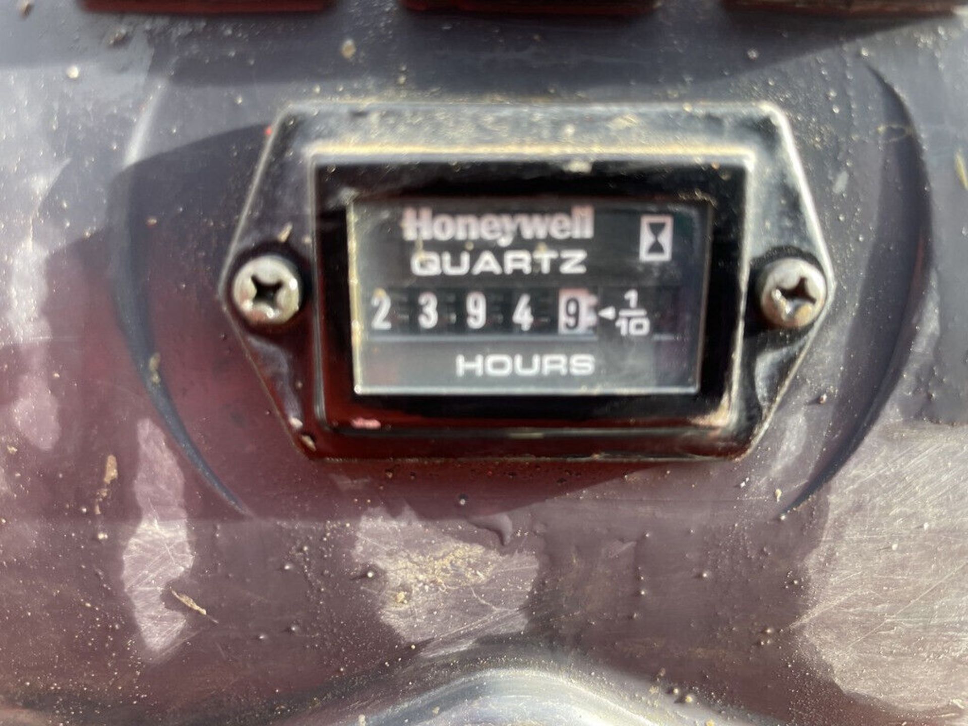 2016 KUBOTA U10-3 MICRO EXCAVATOR +DIGGER 2 BUCKETS - Image 4 of 10