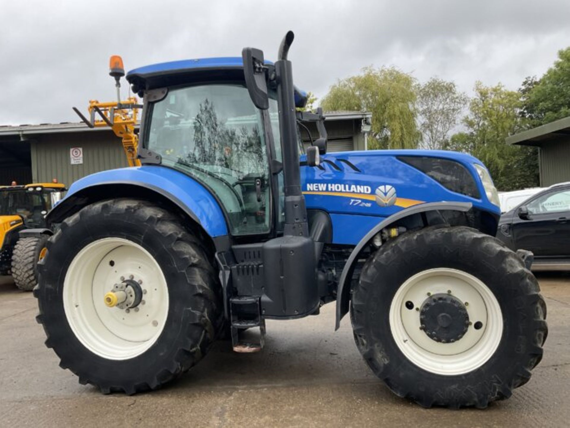 NEW HOLLAND T7.245 - Bild 9 aus 11