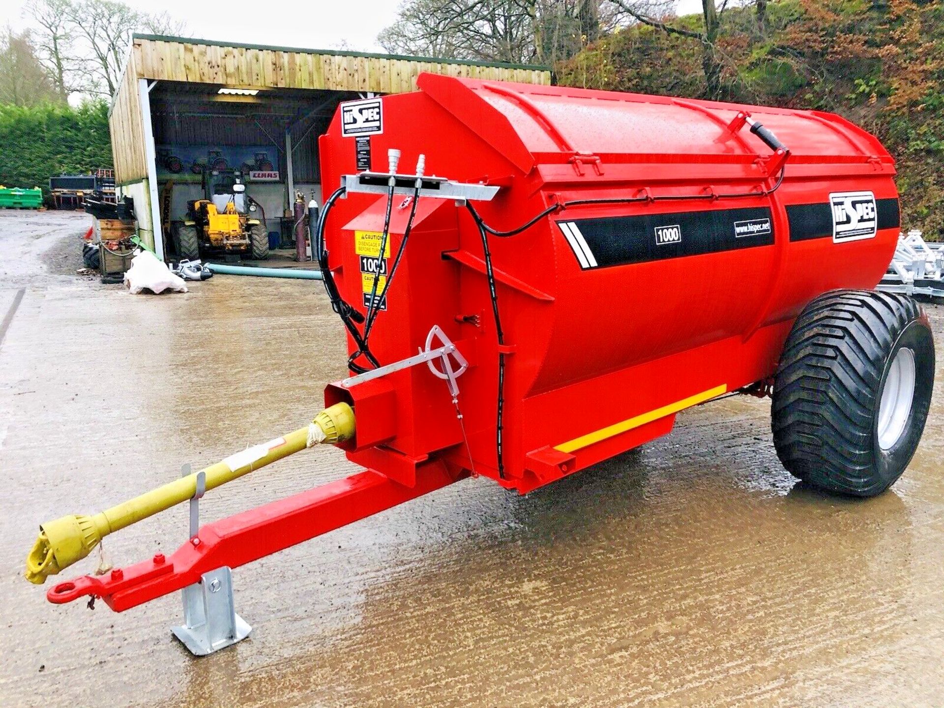 NEW HISPEC 1000 / 10 CUBE BARREL MUCK DUNG SPREADER - Image 6 of 8