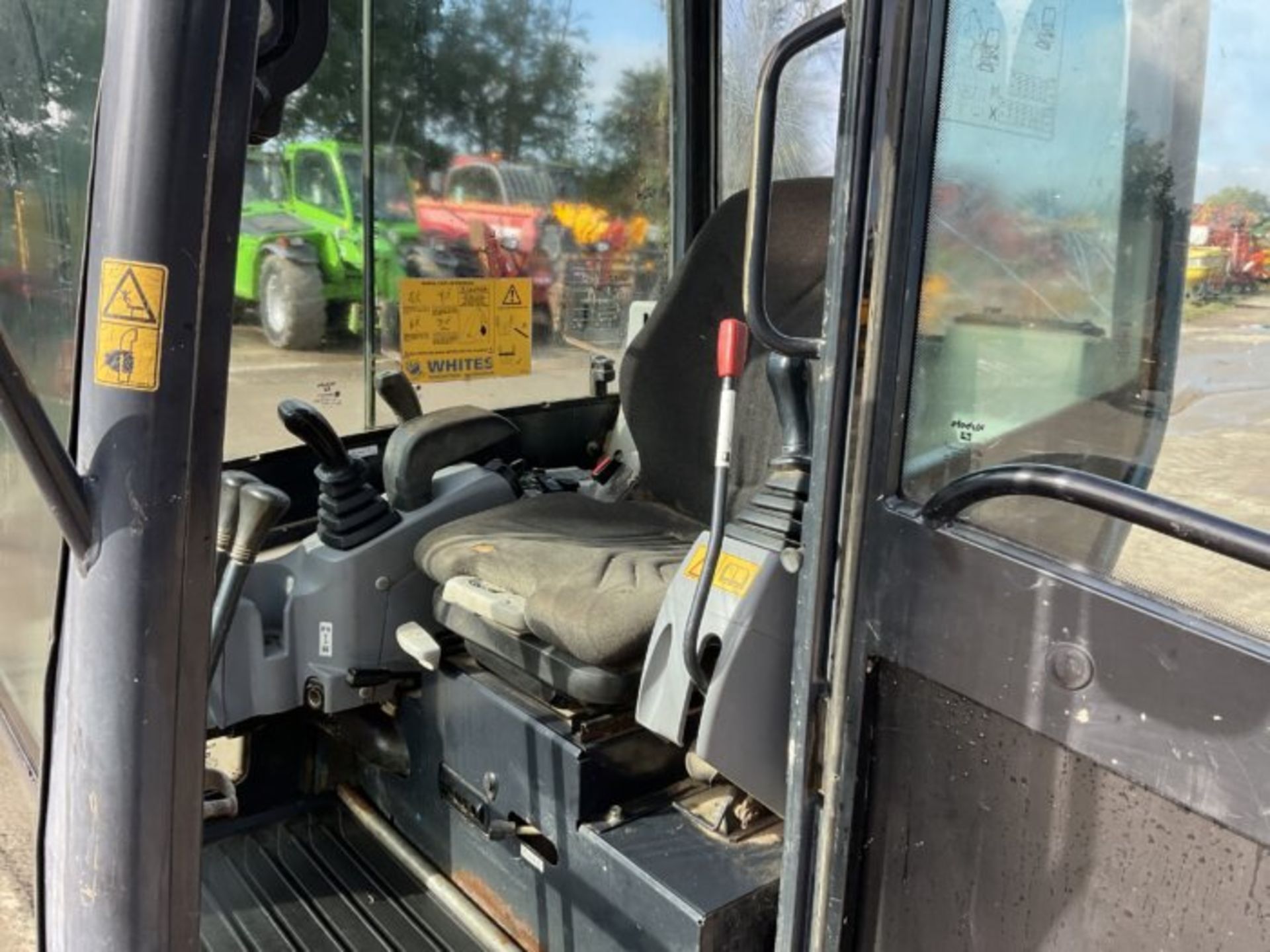 2015 KUBOTA KX018-4 - Image 9 of 9