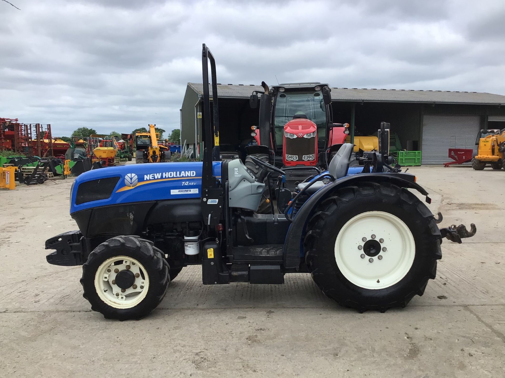 NEW HOLLAND T4.65V - Image 9 of 9