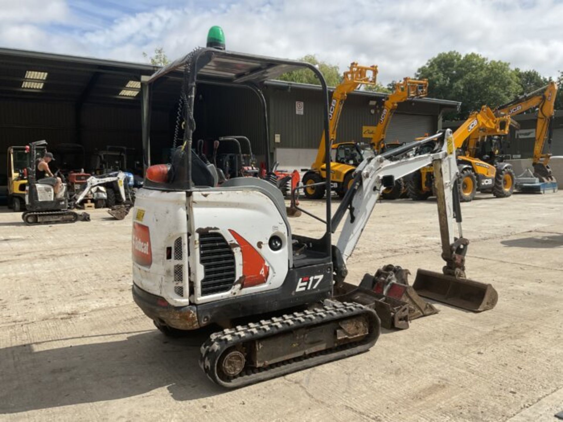 2018 BOBCAT E17