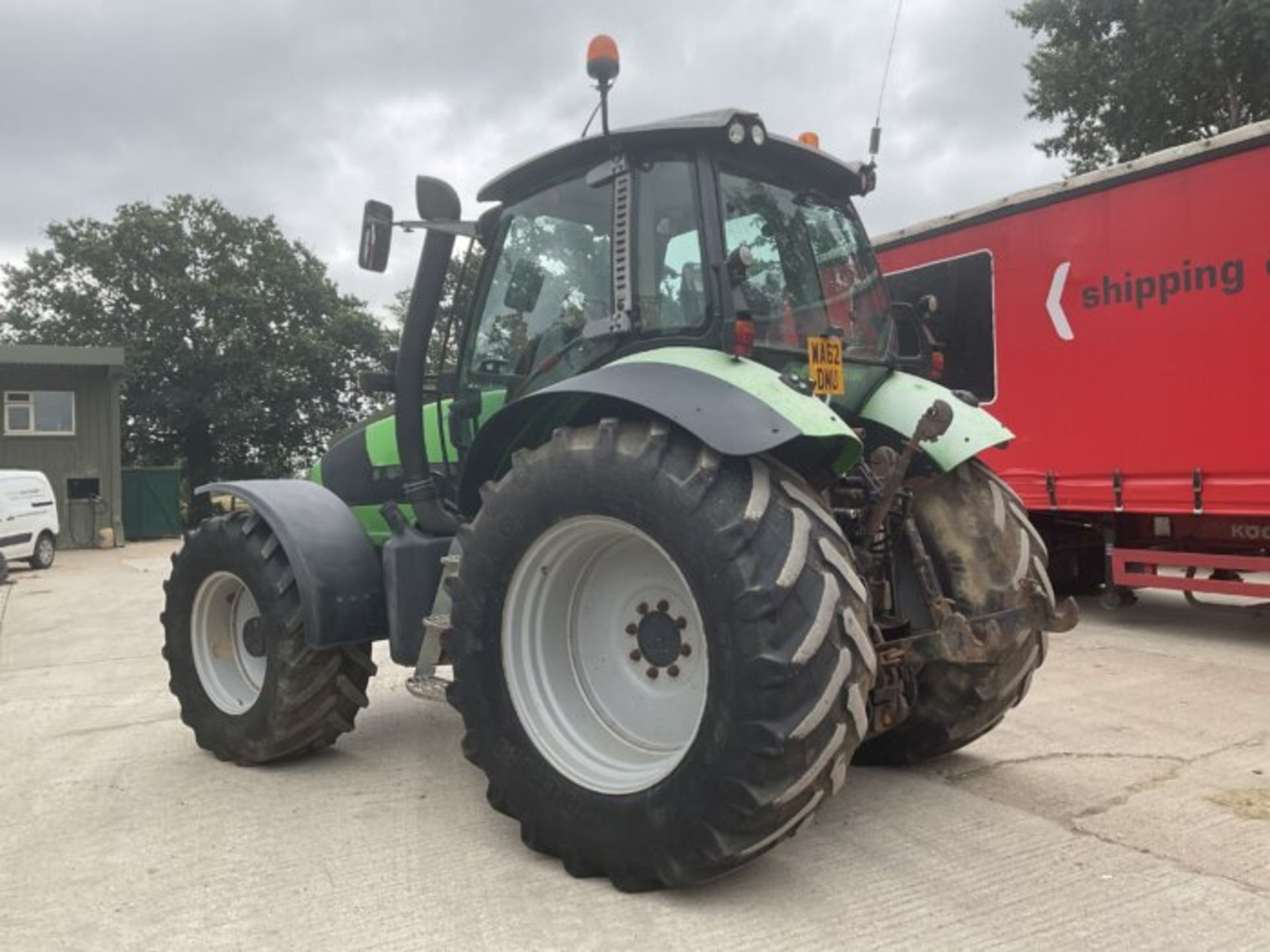 DEUTZ-FAHR AGROTRON M625 - Bild 6 aus 11