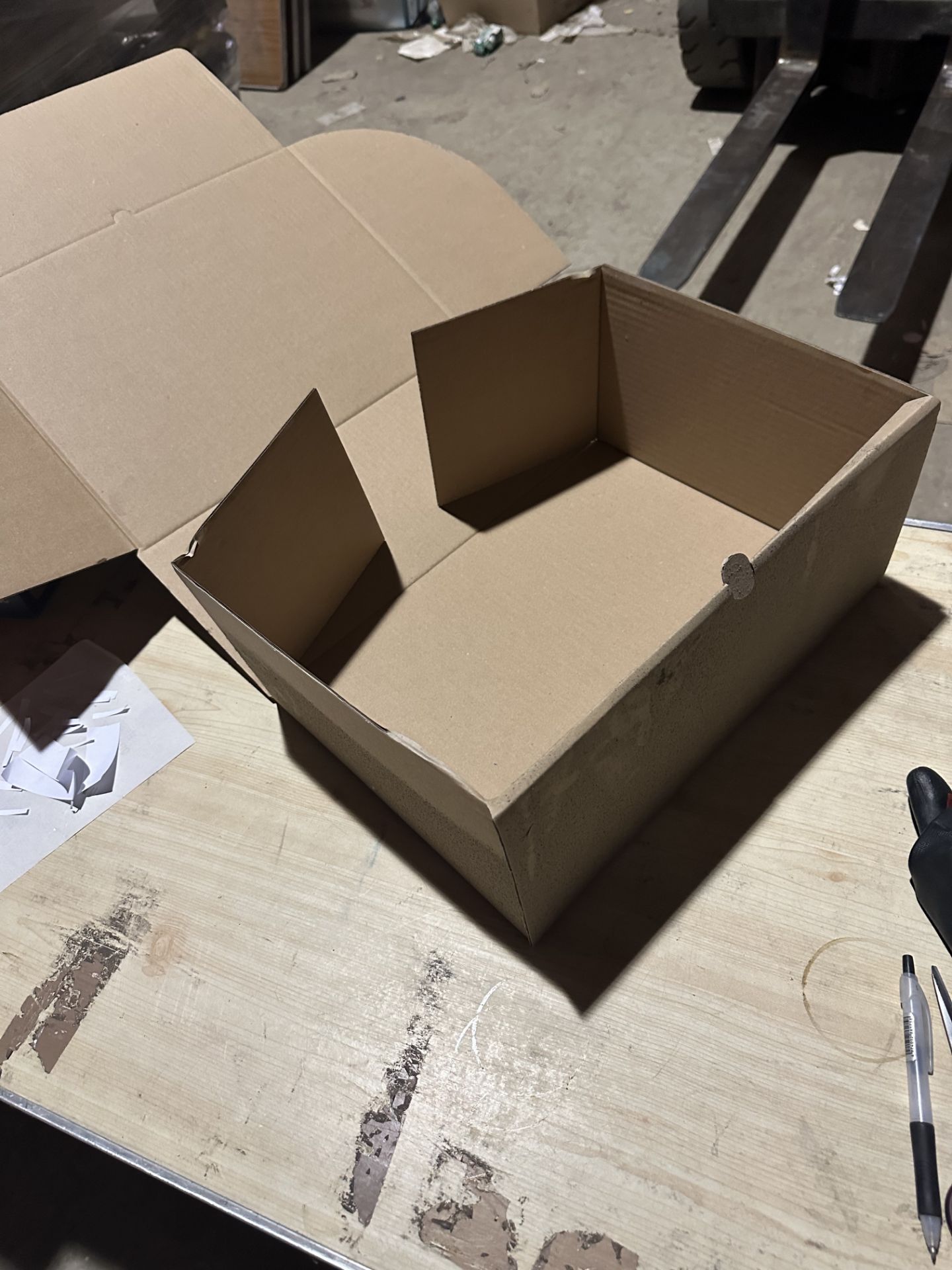 HALF PALLET OF FOLDABLE CARDBOARD BOXES FOR PACKAGING - Image 3 of 4