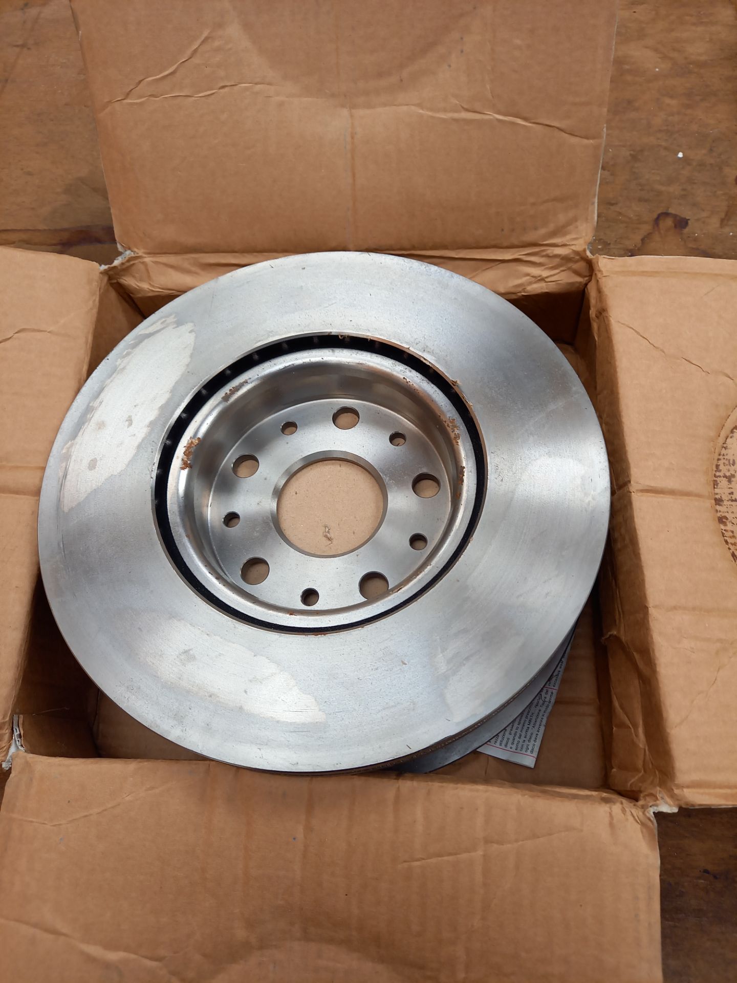 54 X FIAT + ALFA ROMEO FRONT + REAR BRAKE DISCS + PADS STARTING PRICE IS THE RESERVE PRICE - Image 4 of 7