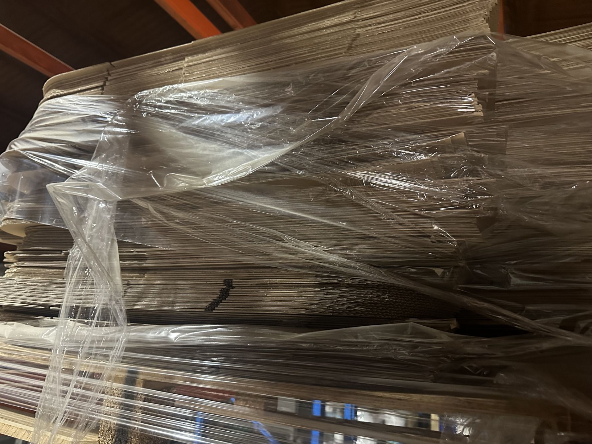 HALF PALLET OF FOLDABLE CARDBOARD BOXES FOR PACKAGING - Image 2 of 4
