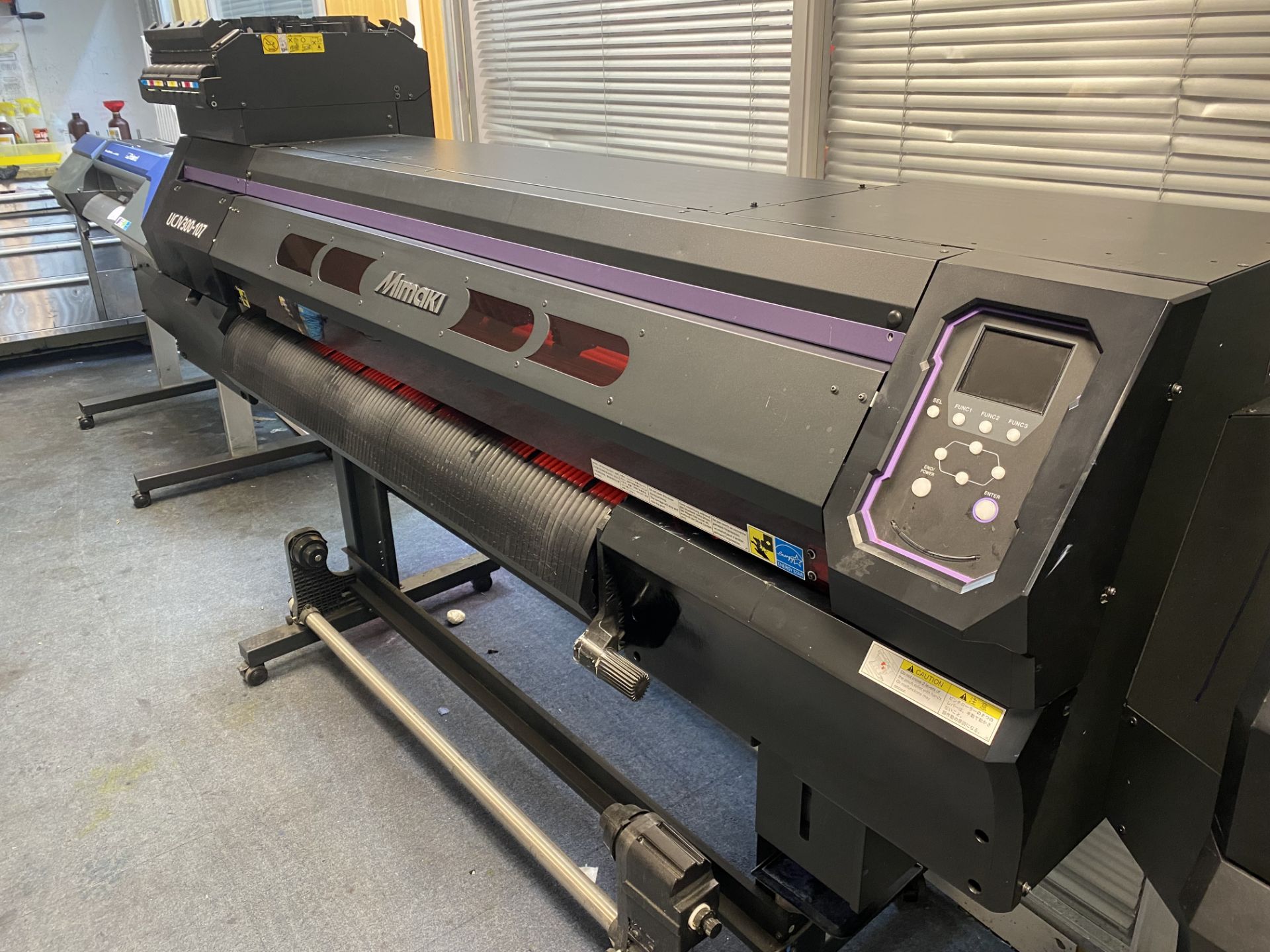 (R52) MIMAKI UCJV300-107 UV PRINT AND CUT PRINTER - Image 3 of 3