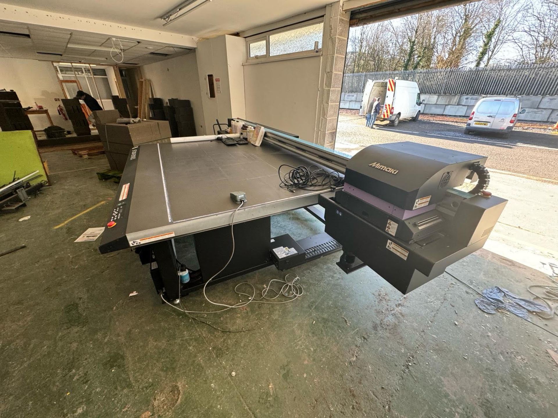 (R50) MIMAKI JFX200 - 2513 EX LARGE FLATBED LED UV DIRECT TO PRODUCT PRINTER