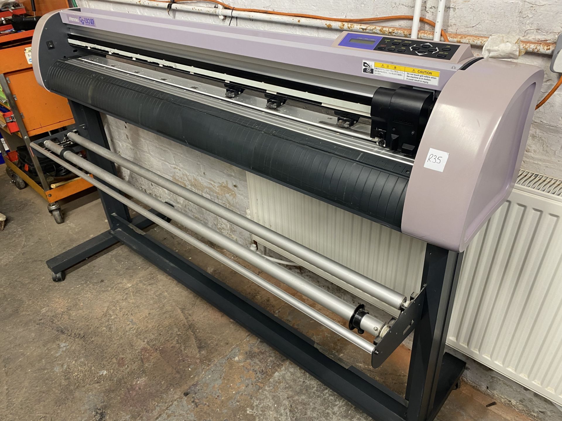 (R35) MIMAKI CG-130 FX 1370MM WIDE VINYL CUTTER PLOTTER - Image 2 of 3