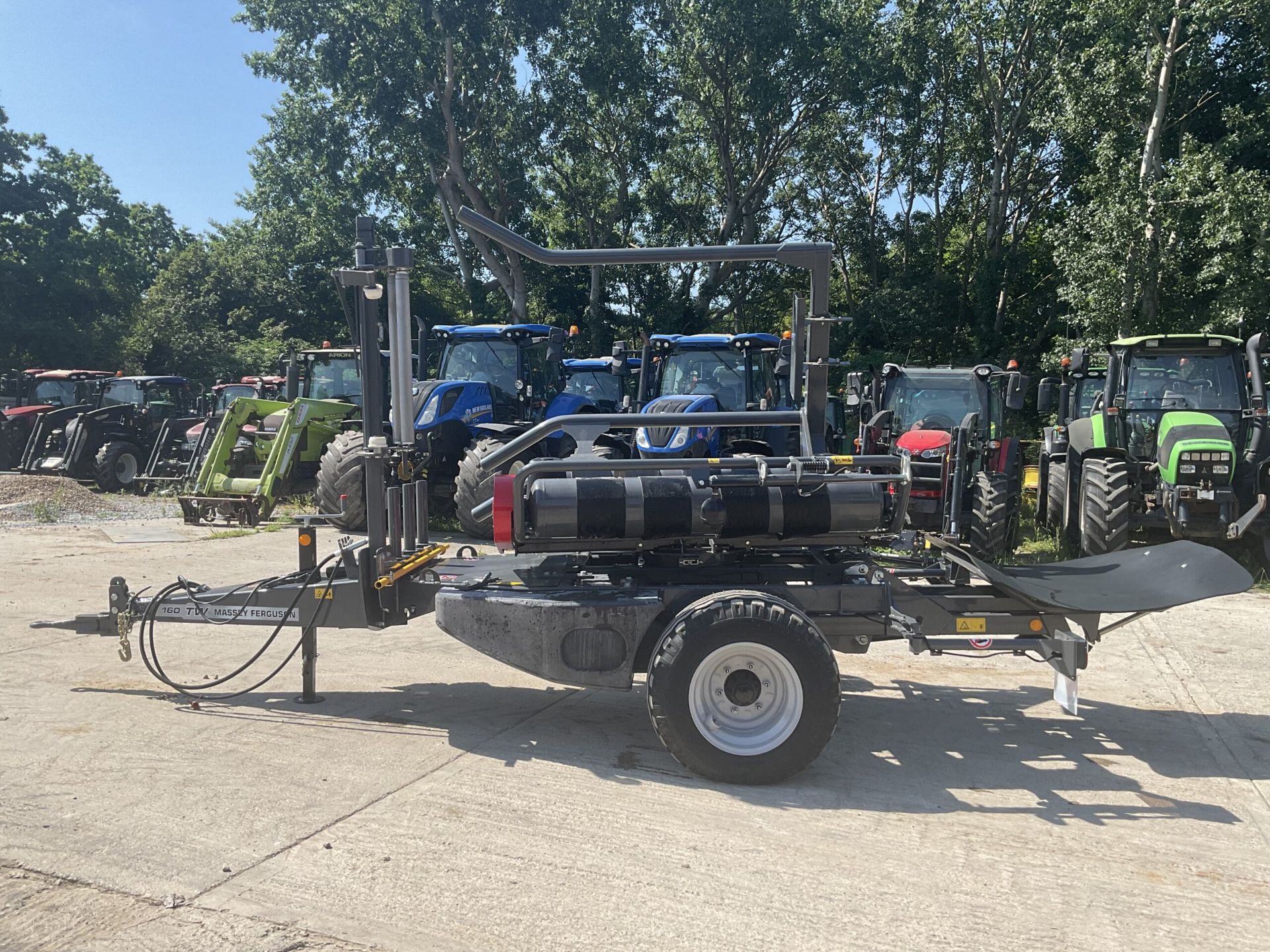 MASSEY FERGUSON 160 TW