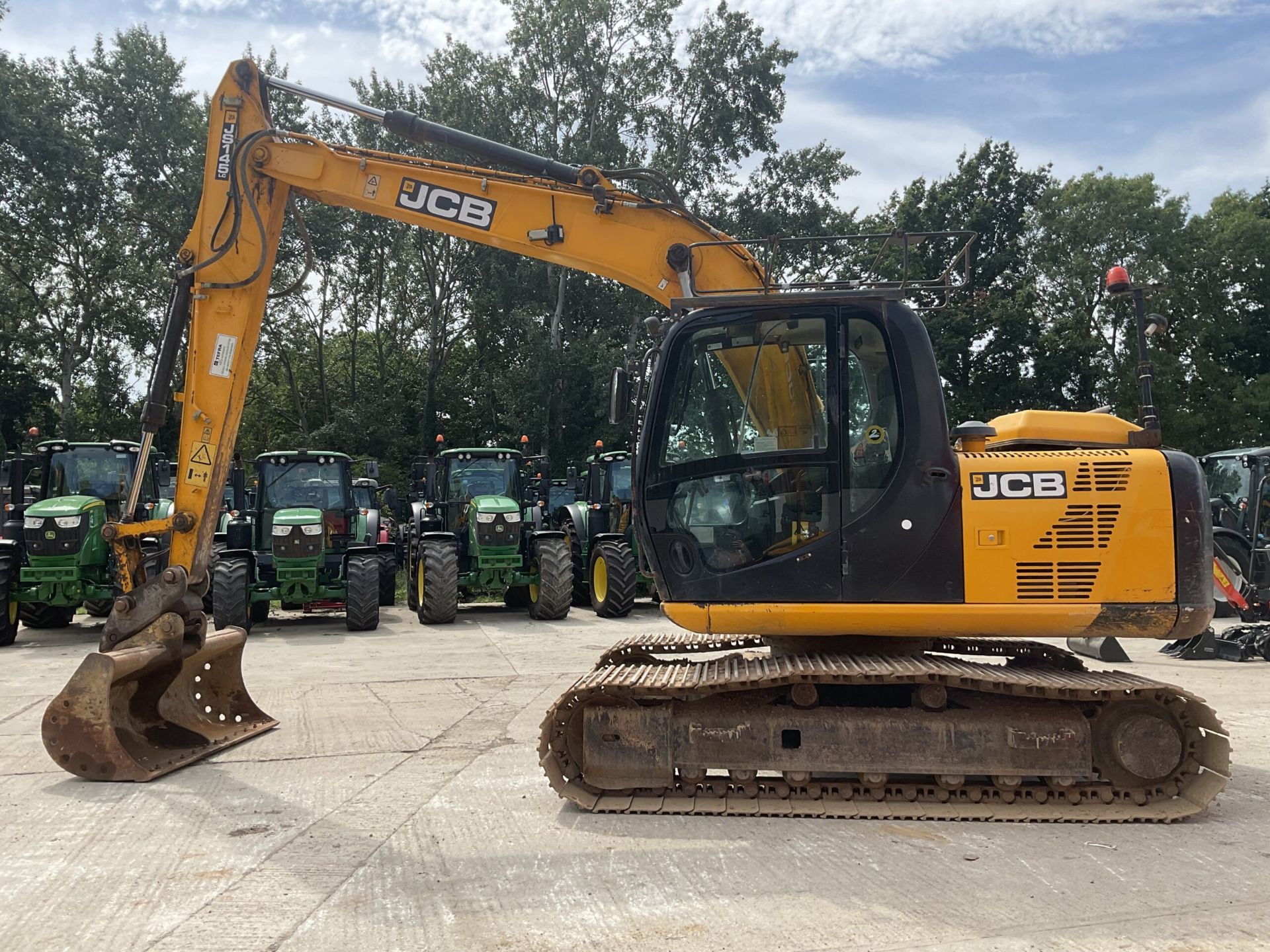 2014 JCB JS 145 LC - Bild 10 aus 10