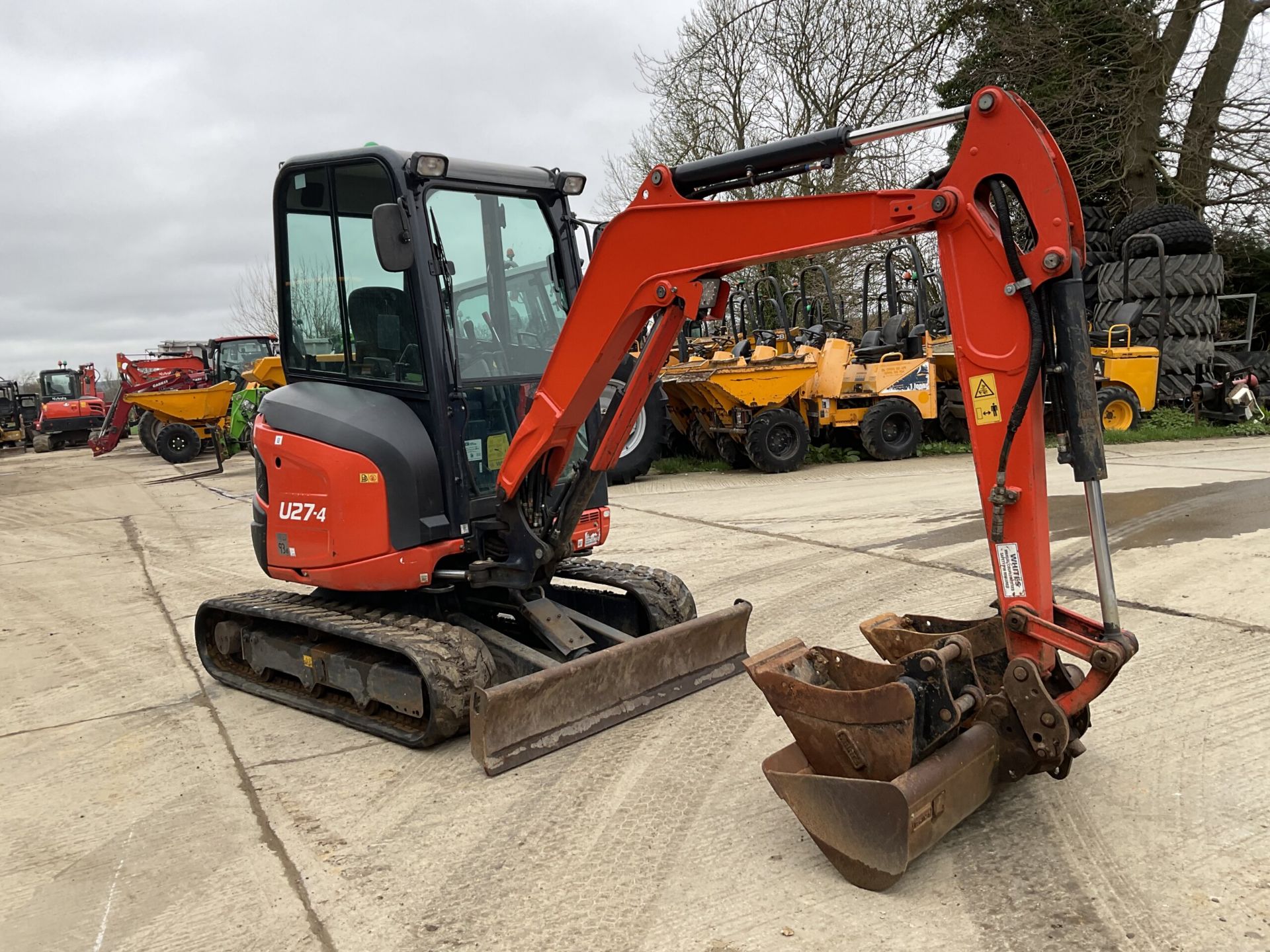 2019 KUBOTA U27-4. RUBBER TRACKS. PIPED. FRONT BLADE - Bild 3 aus 8