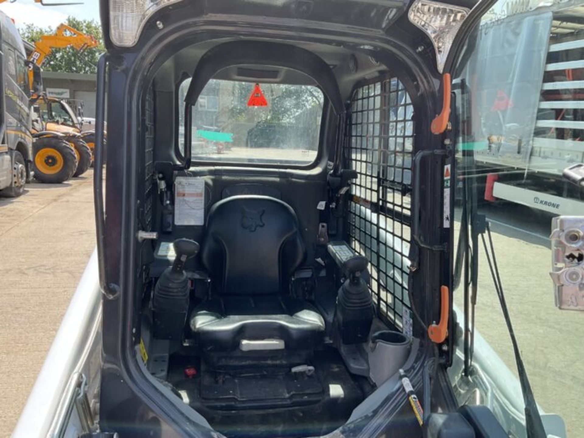 2020 BOBCAT T450 SKID STEER - Bild 2 aus 9