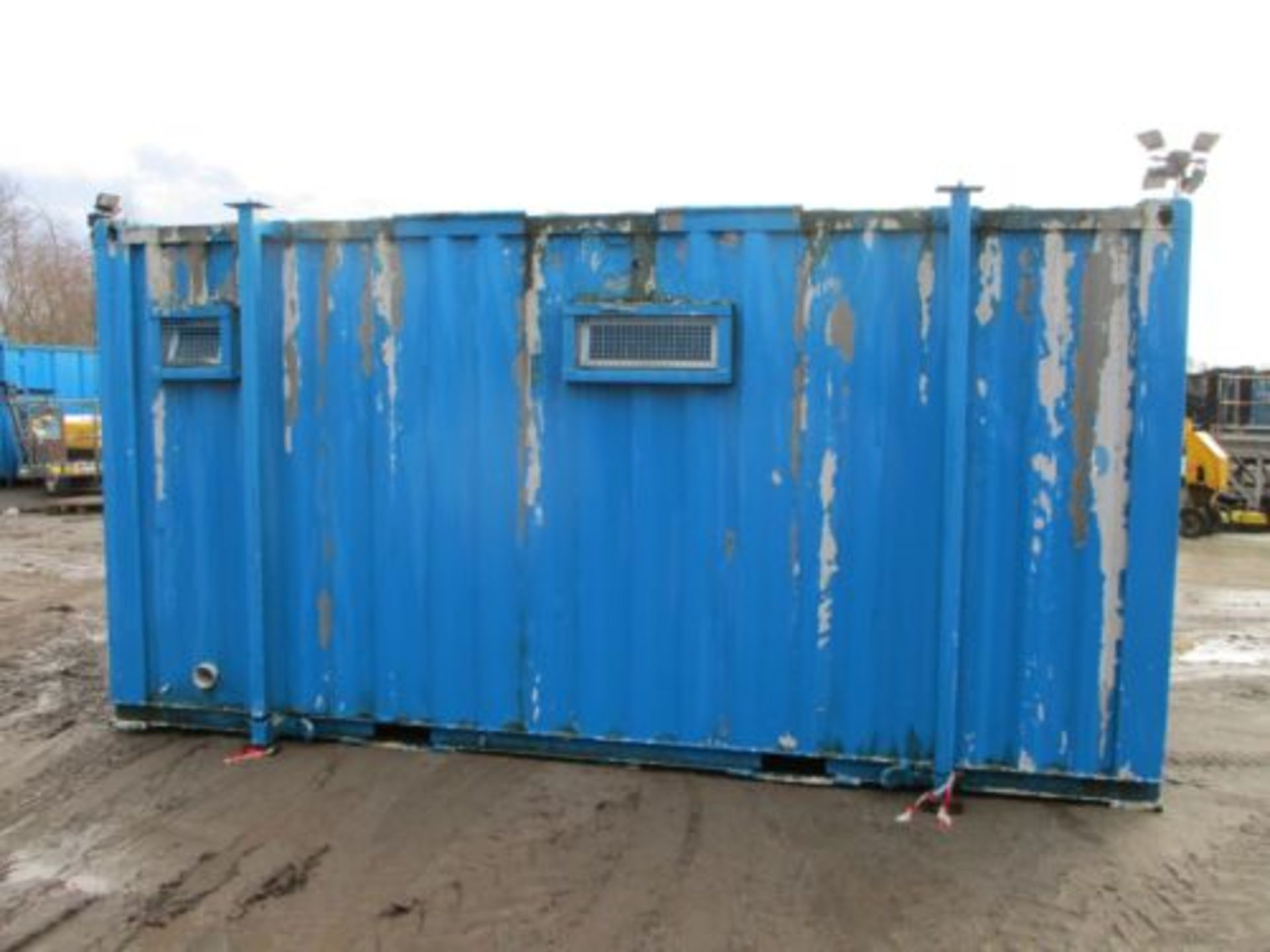 16 FT FEET FOOT SECURE SHIPPING CONTAINER TOILET BLOCK 3 + 1 - Bild 3 aus 8