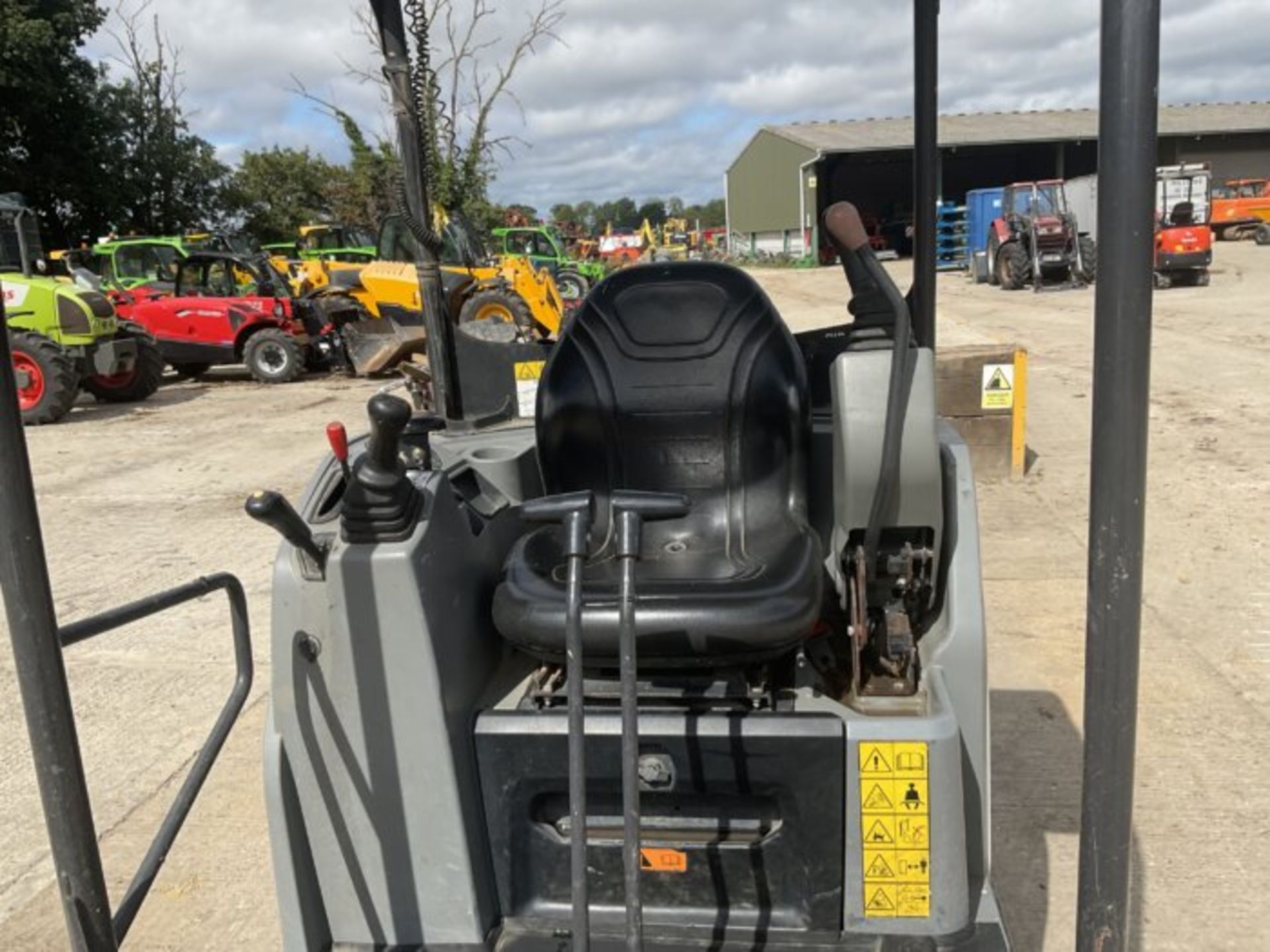 2018 BOBCAT E17 - Image 2 of 9