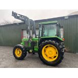 JOHN DEERE 2140 TRACTOR LOADER 4WD