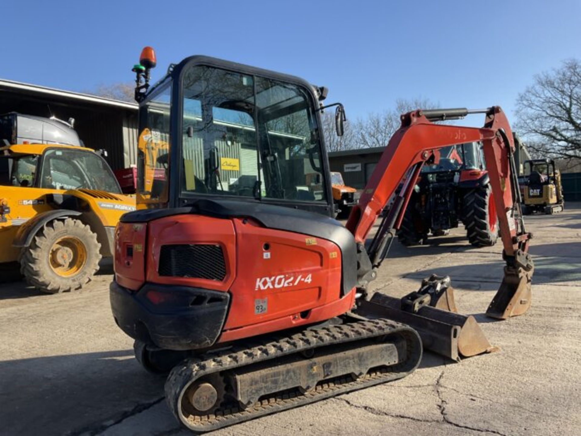 2019 KUBOTA KX027. RUBBER TRACKS - Image 6 of 10