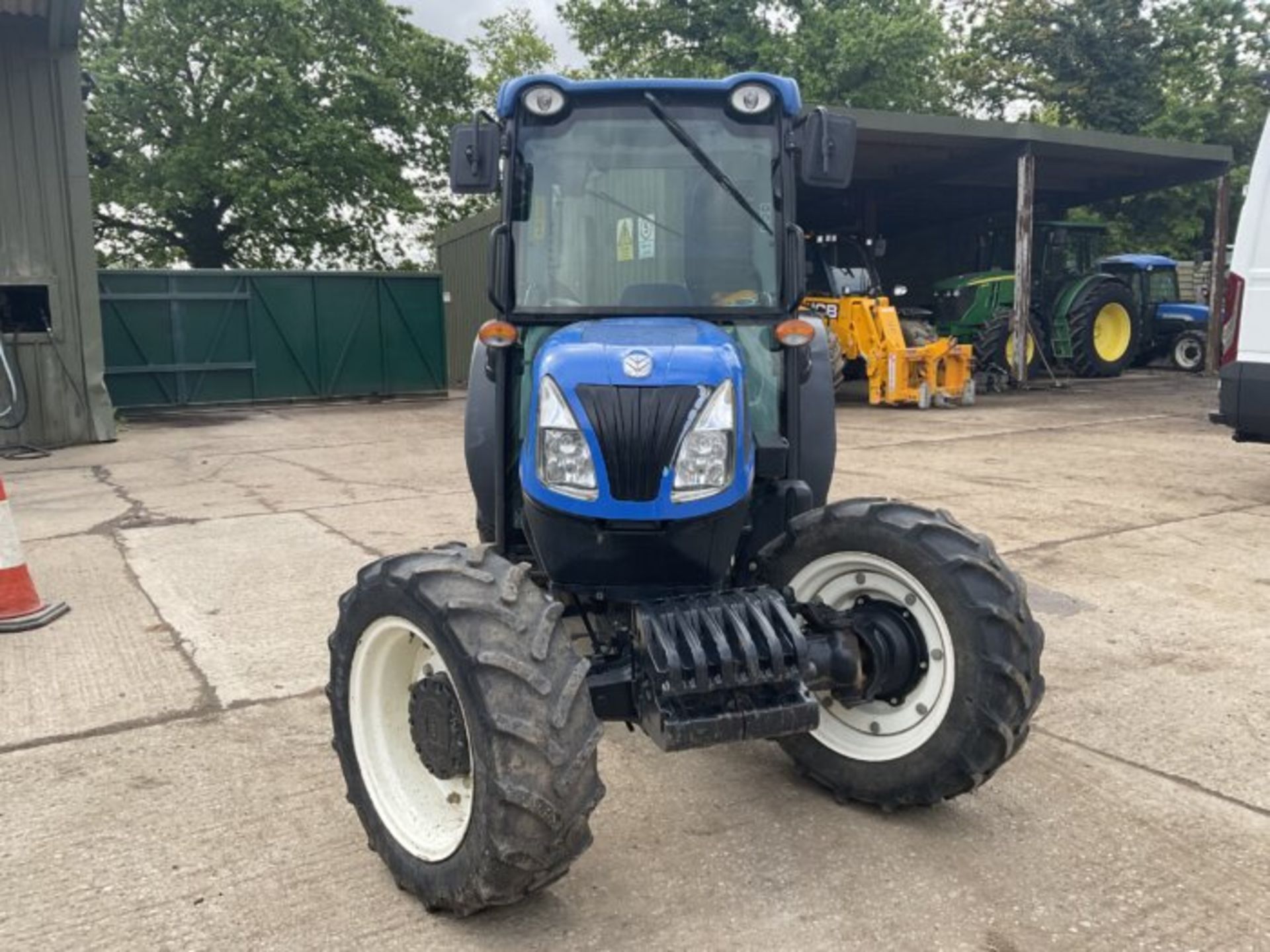 NEW HOLLAND T4.85F 4231 HOURS. - Bild 8 aus 10