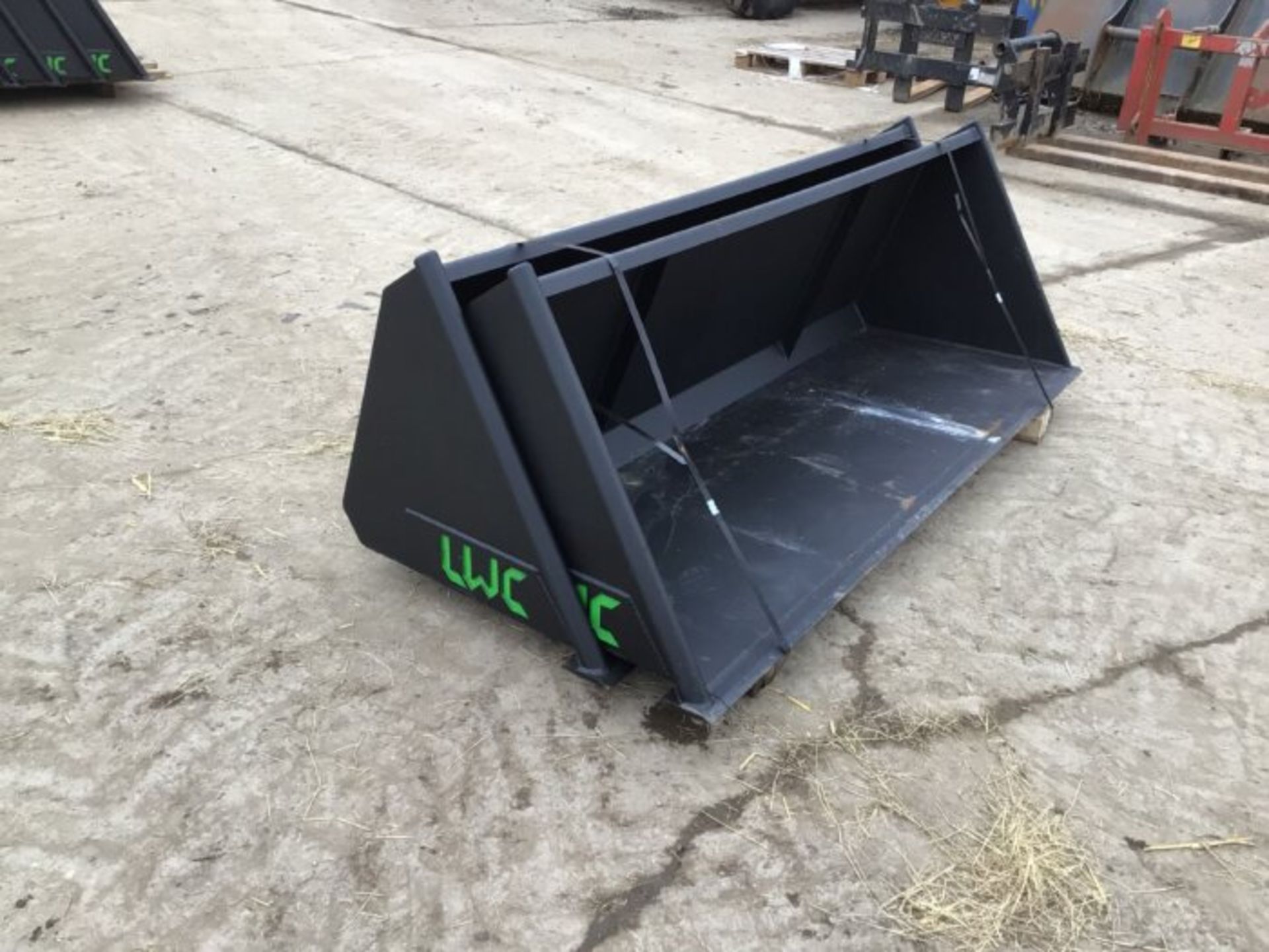 NEW LWC 7FT BUCKET. 5 SERIES’S EURO BUCKET - Bild 6 aus 7