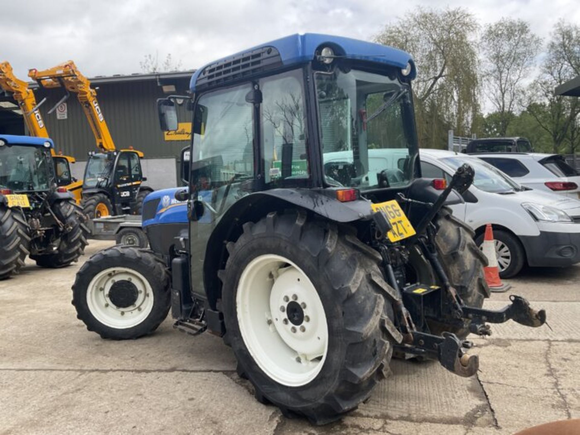 NEW HOLLAND T4.85F 4231 HOURS. - Bild 4 aus 10