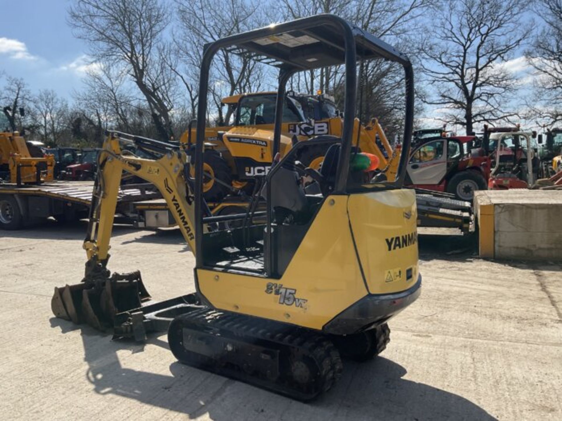 2021 YANMAR SV15 VT - Bild 4 aus 9