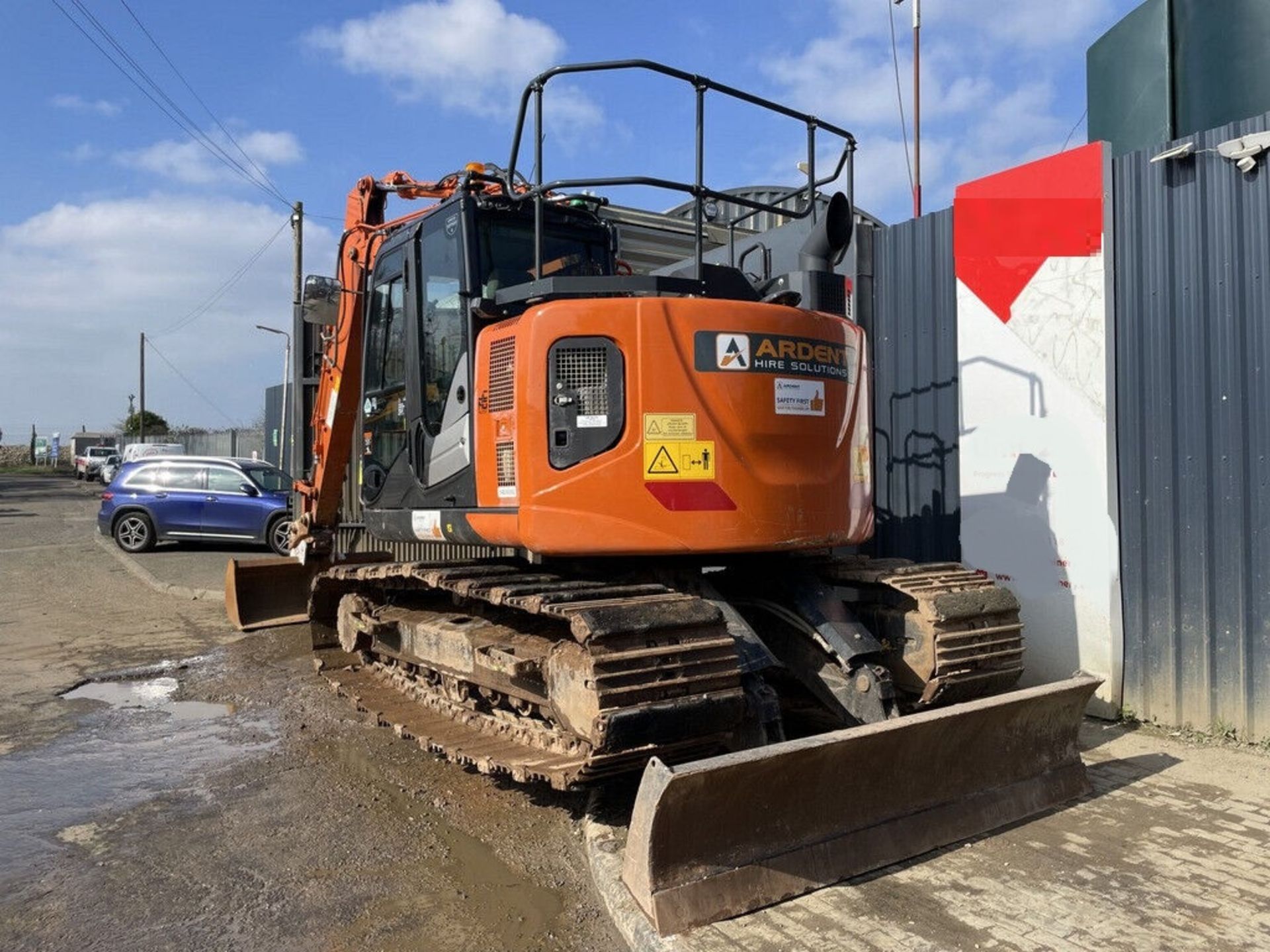 2021 TURBO POWER: FULL CAB WITH ISUZU DIESEL - Image 6 of 12