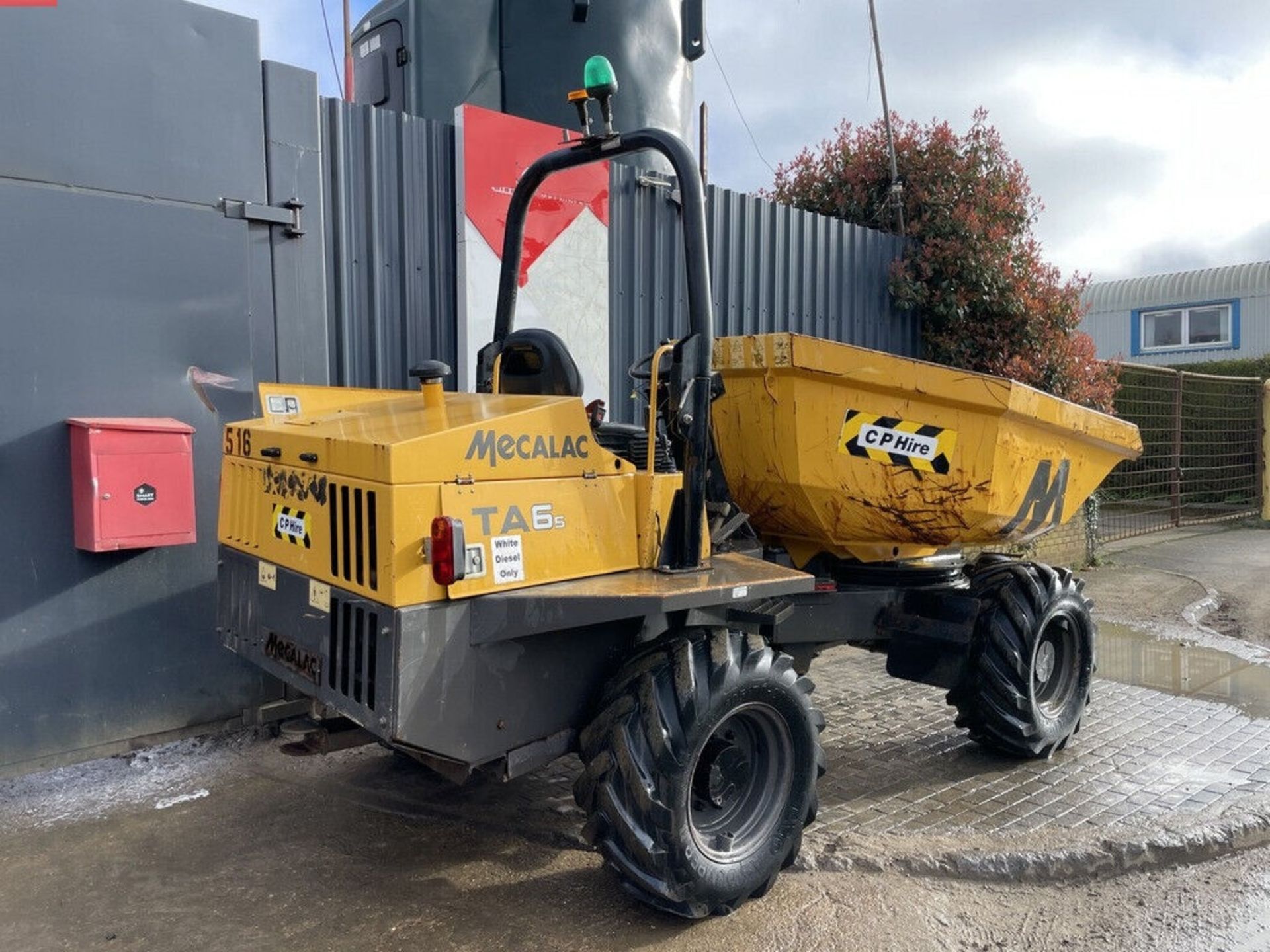 2018 MECALAC TA6S 6 TON SWIVEL DUMPER - Image 3 of 9