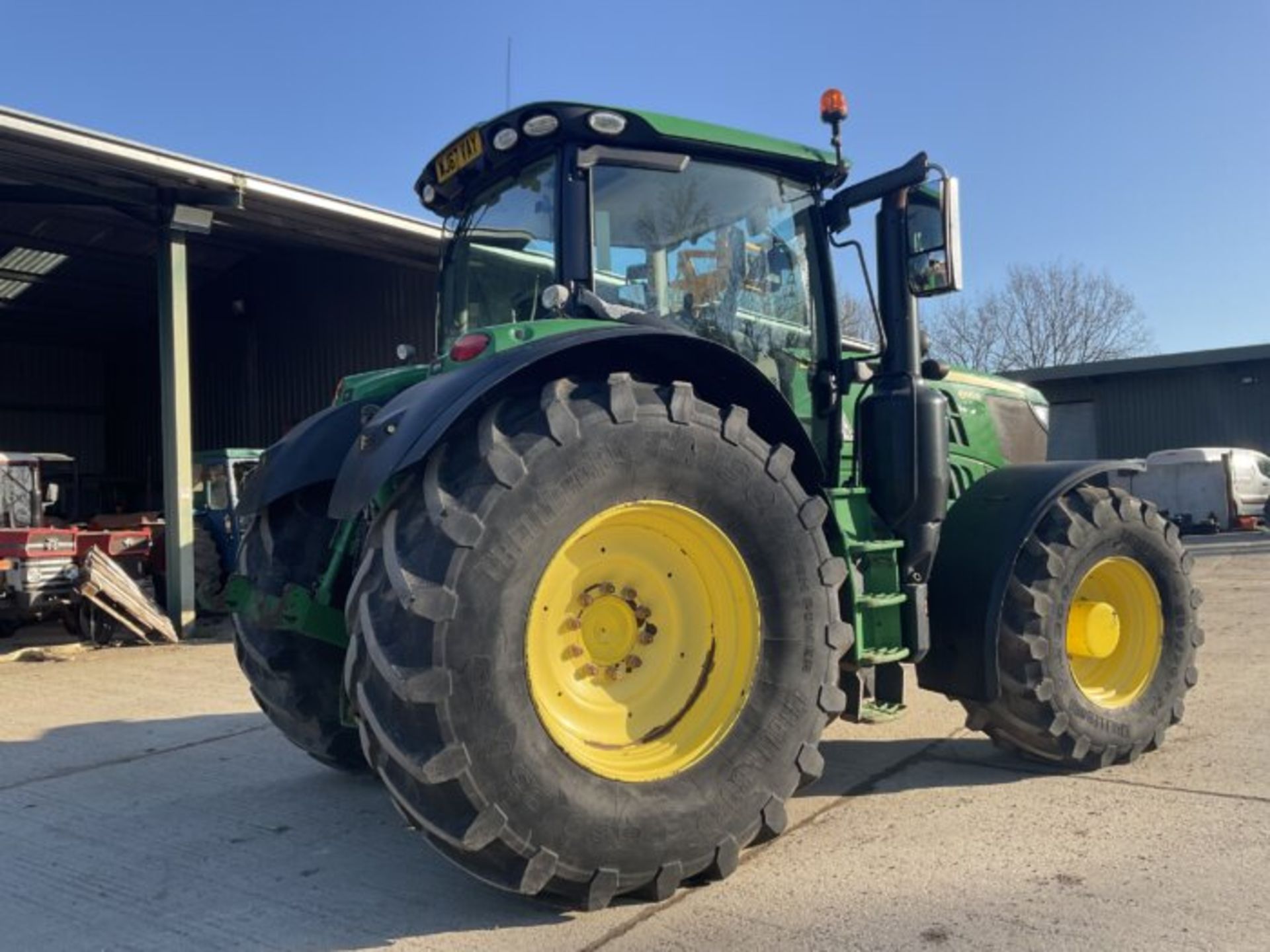 YEAR 2017 – 67 REG JOHN DEERE 6195R - Image 6 of 13