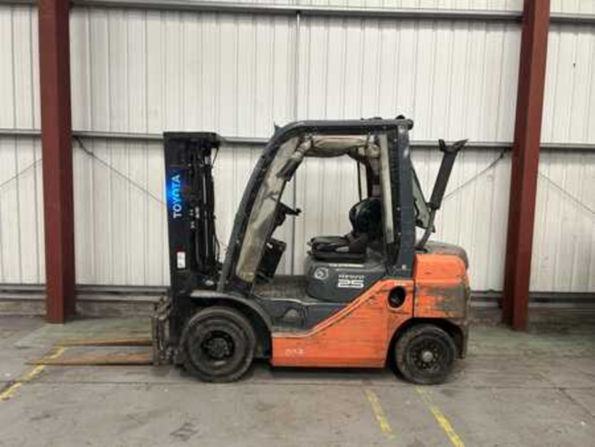 DIESEL FORKLIFTS TOYOTA 02-8FDF25