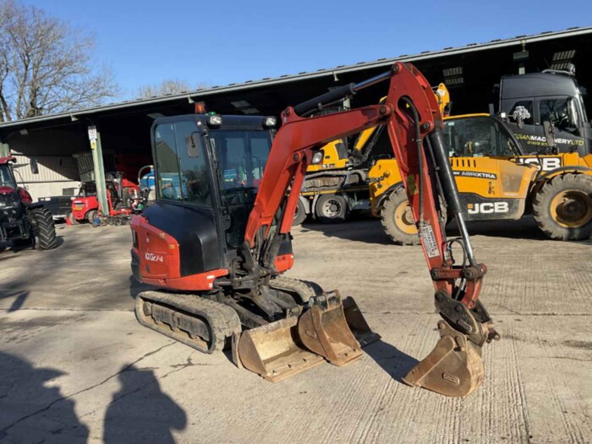 2019 KUBOTA KX027. RUBBER TRACKS - Image 4 of 10