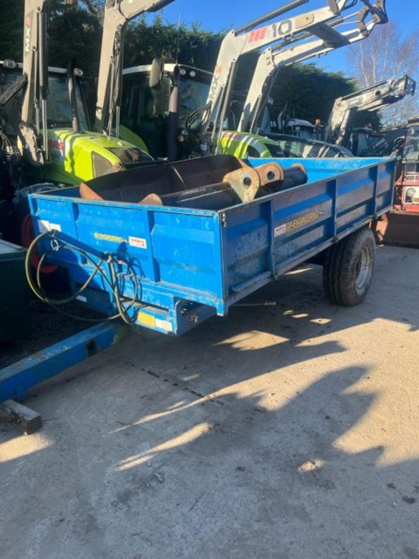 GP ENGINEERING 4 TON TIPPING TRAILER