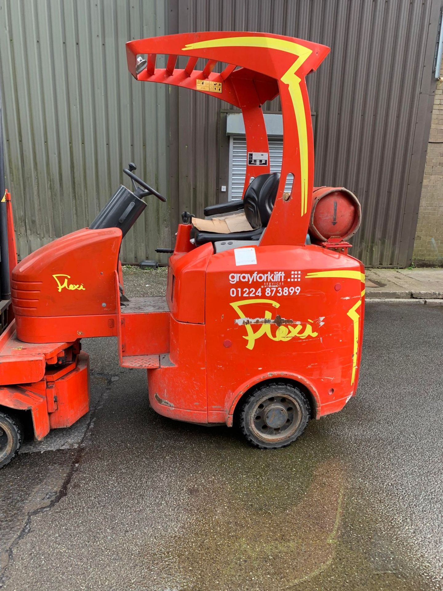 FORKLIFT GAS OPERATED BENDI FLEXI 2005