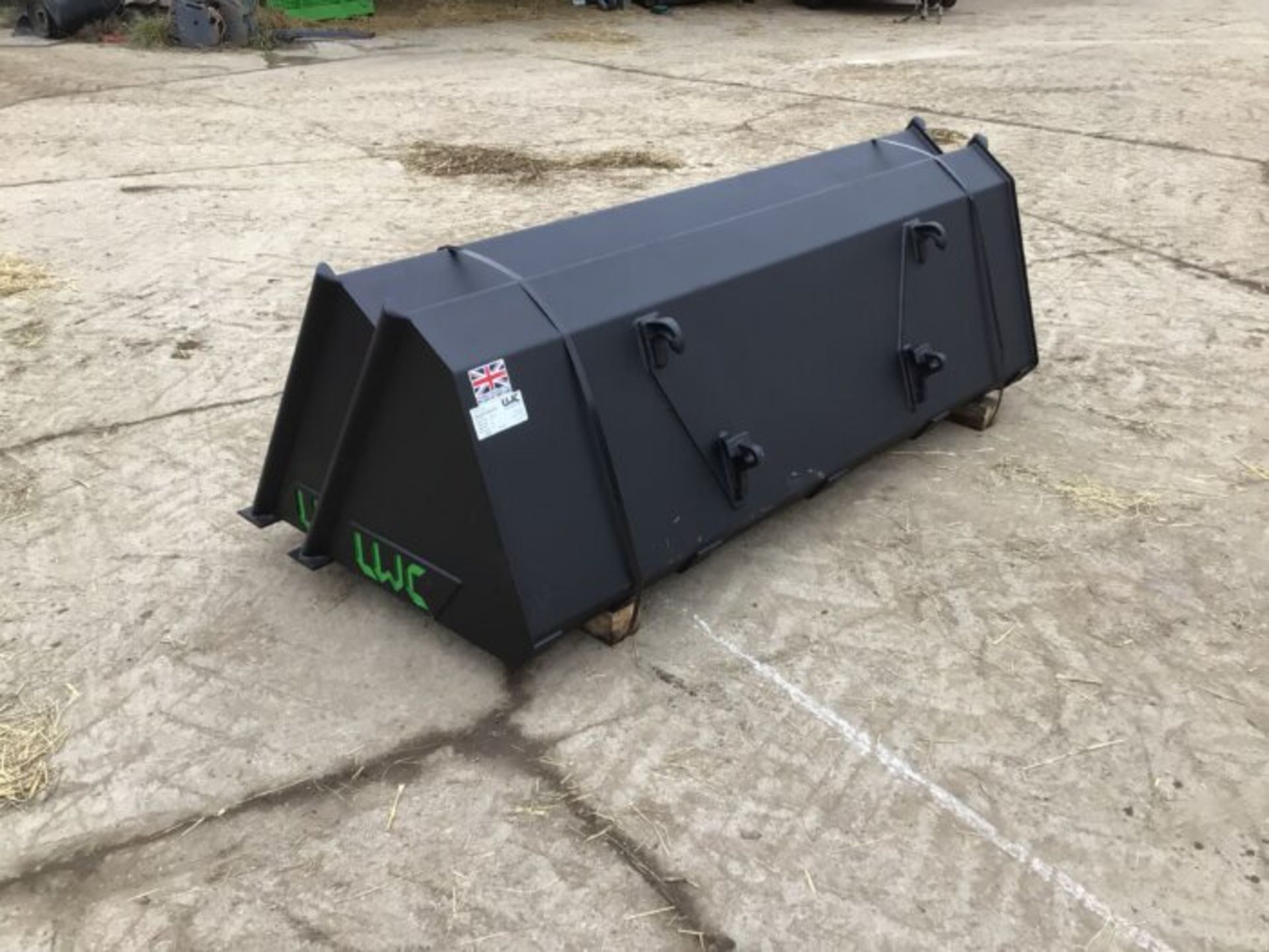 NEW LWC 7FT BUCKET. 5 SERIES’S EURO BUCKET - Bild 5 aus 7