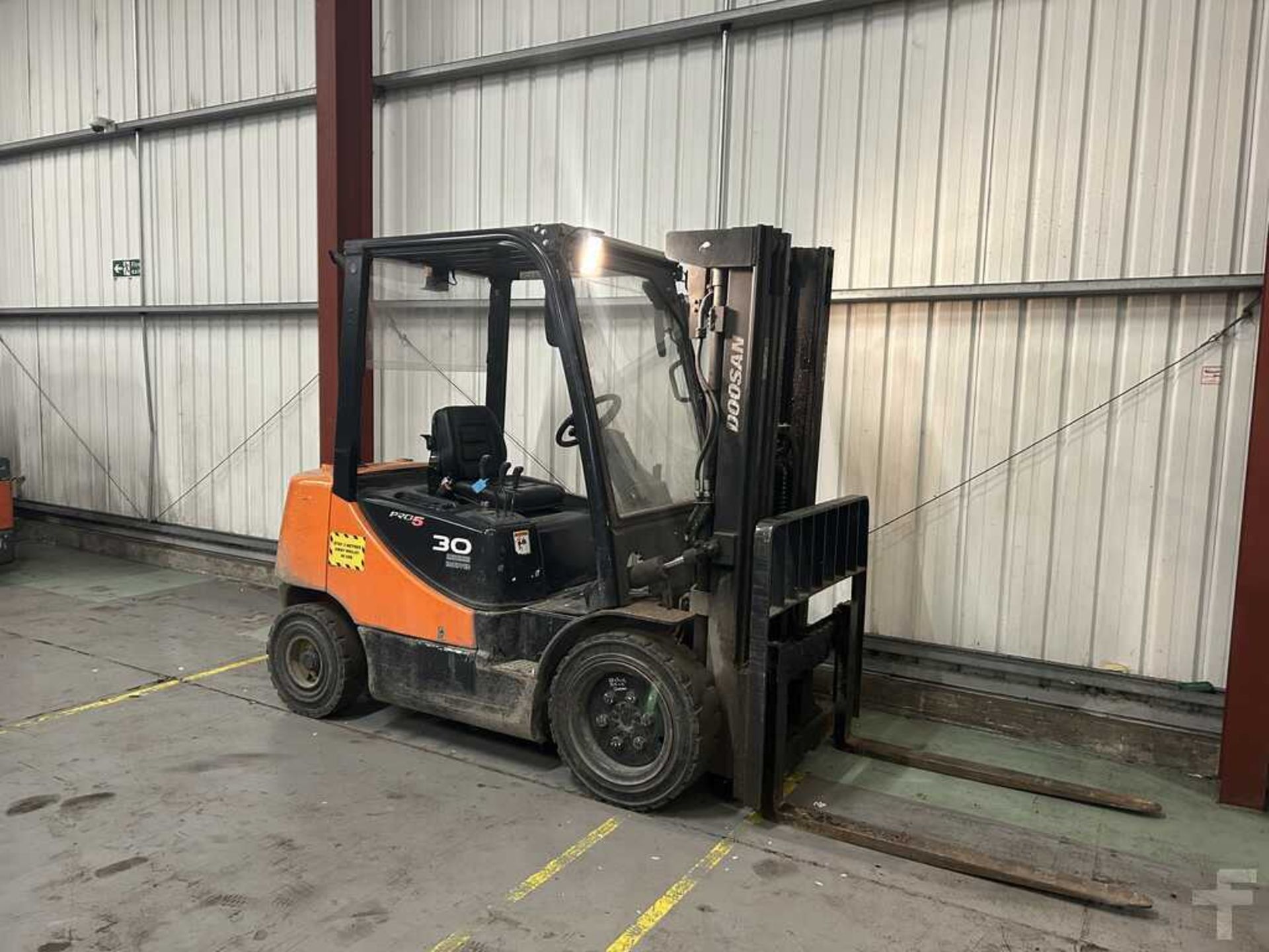 DIESEL FORKLIFTS DOOSAN D30S-5 - Image 4 of 6