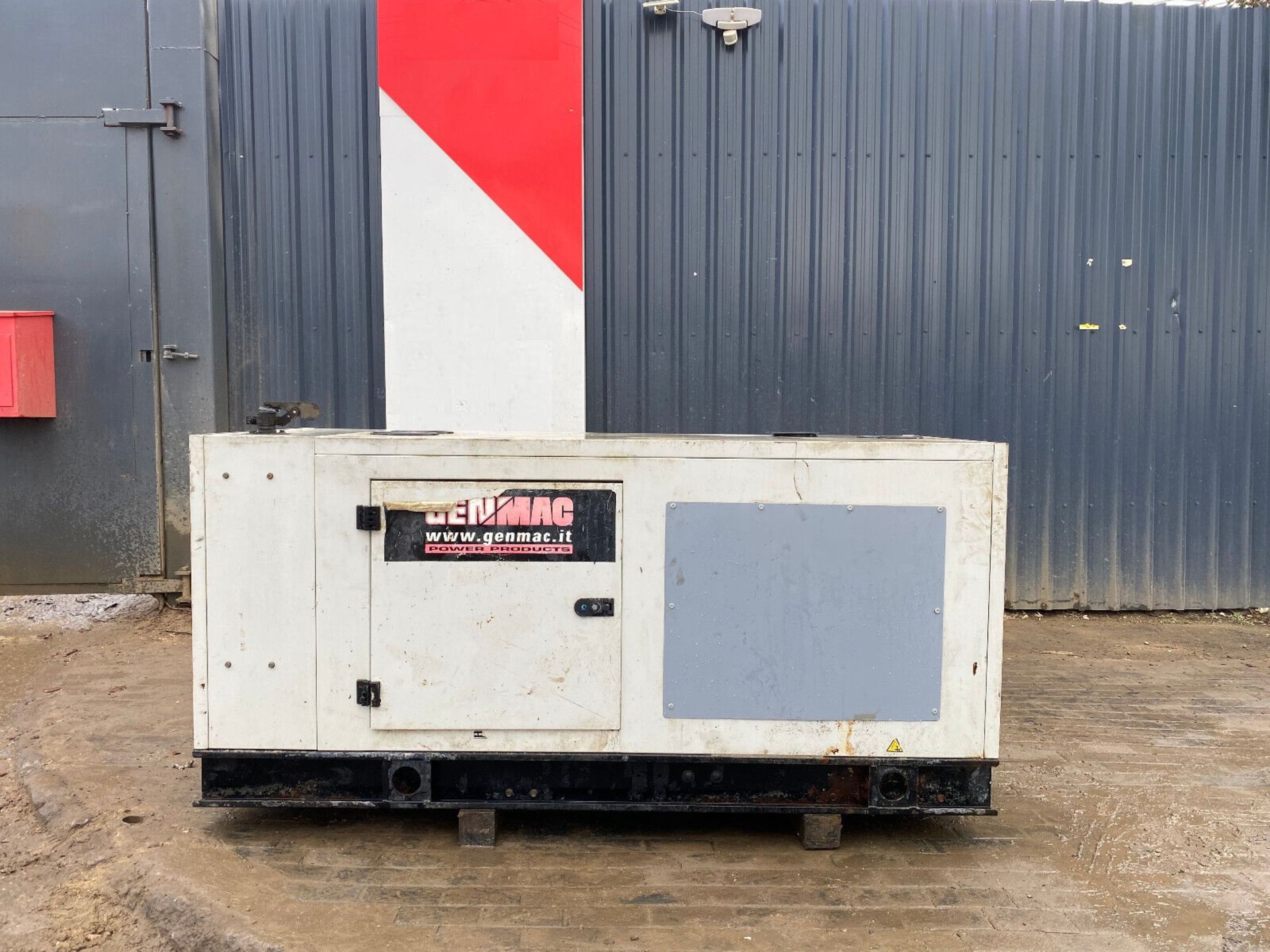 QUIET VIGOR: 2014 PERKINS ACOUSTIC 80KVA GENERATOR