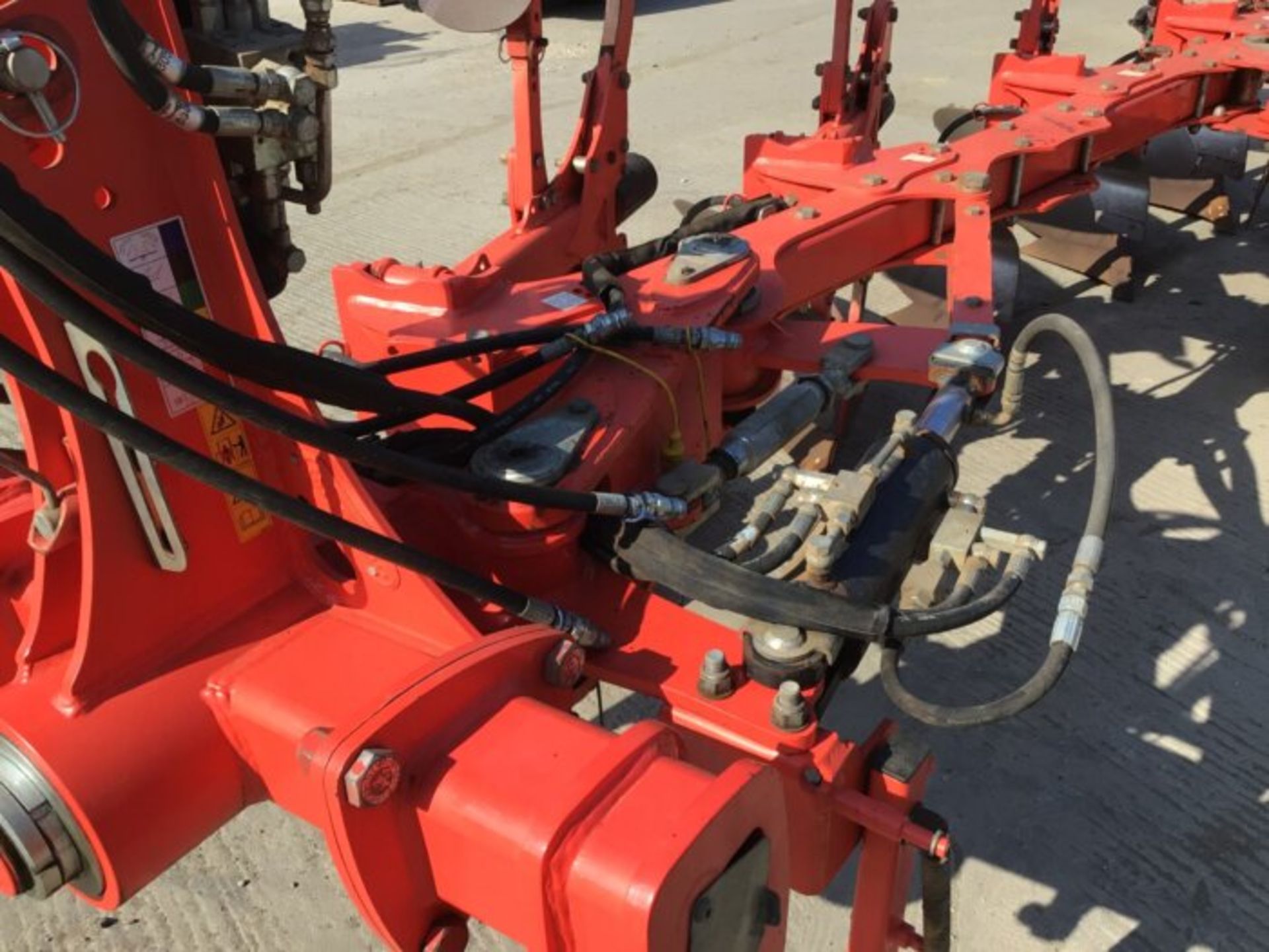 2017 MASCHIO UNICO M VARIO 5 FURROW PLOUGH - Bild 2 aus 9