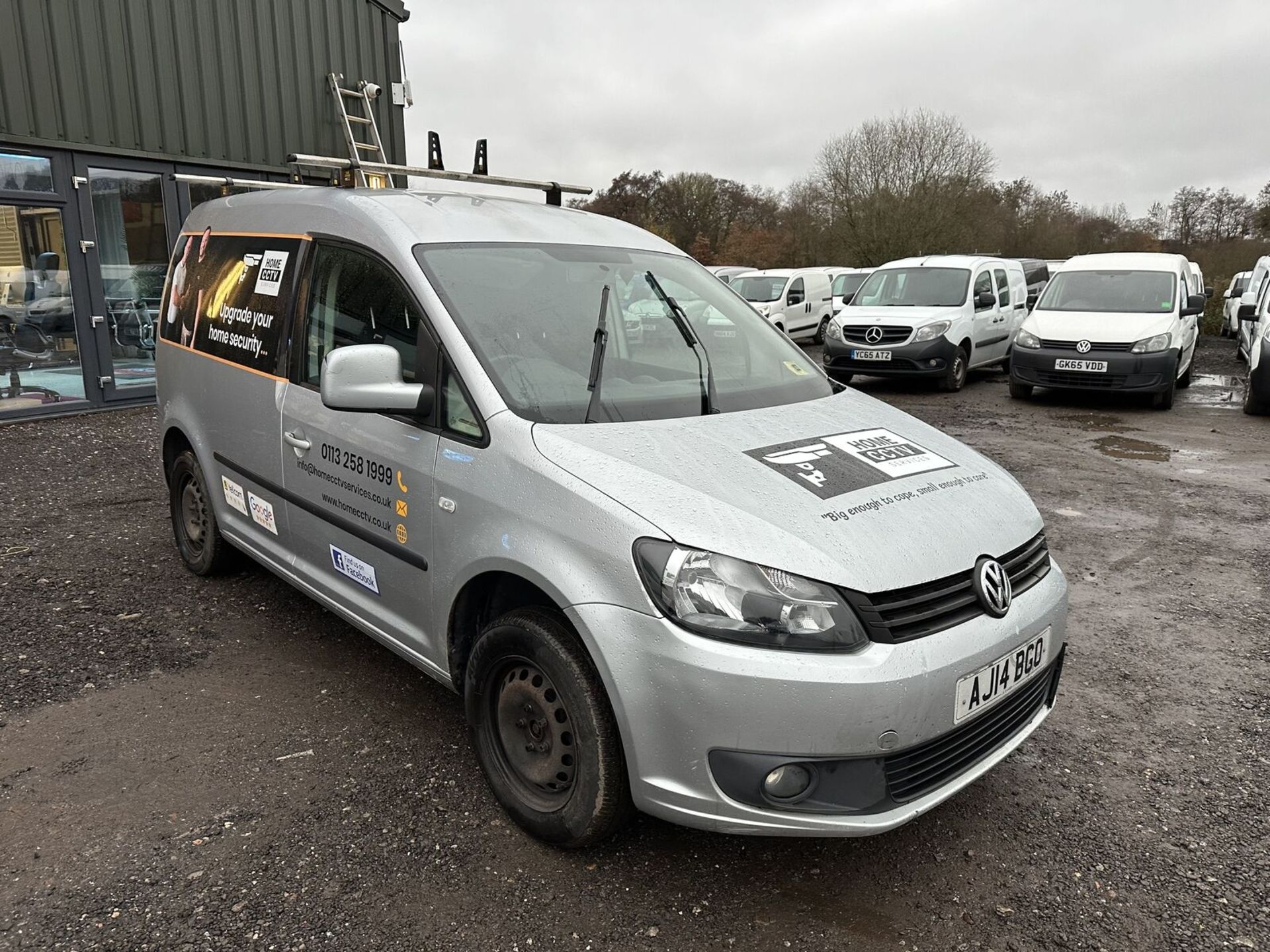 DRIVE-IN OPPORTUNITY: 2014 VW CADDY C20 HIGHLINE, FIXER UPPER >>--NO VAT ON HAMMER--<<