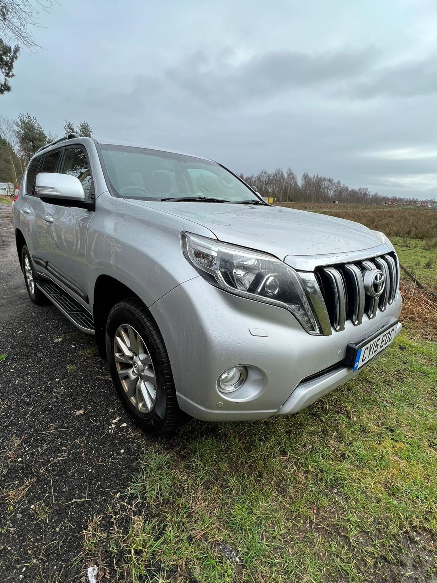 TOYOTA LANDCRUSISER 2.8 DIESEL - Image 17 of 18