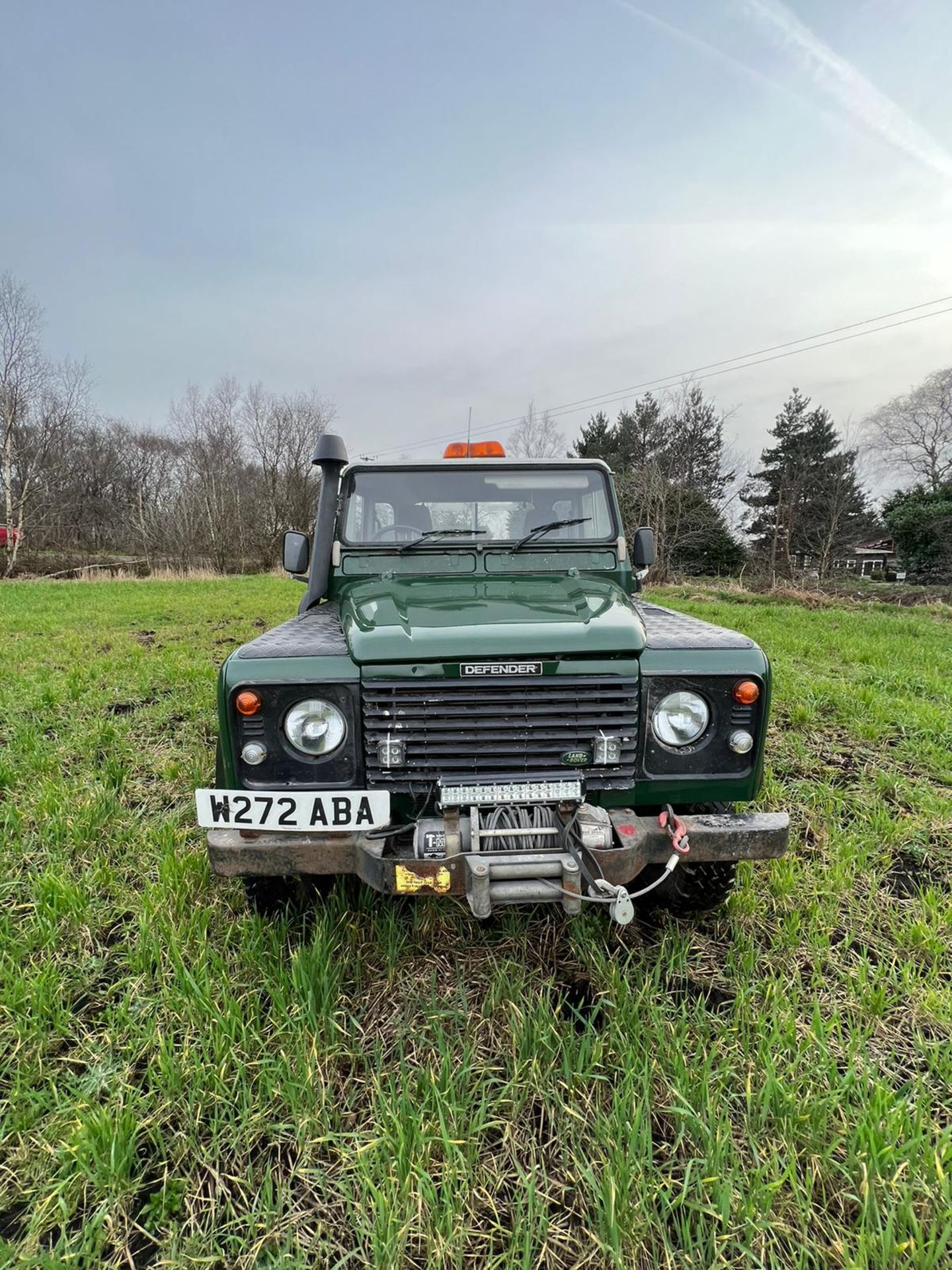 LANDROVER DEFENDER 6 MONTHS MOT START RUNS - Image 3 of 13