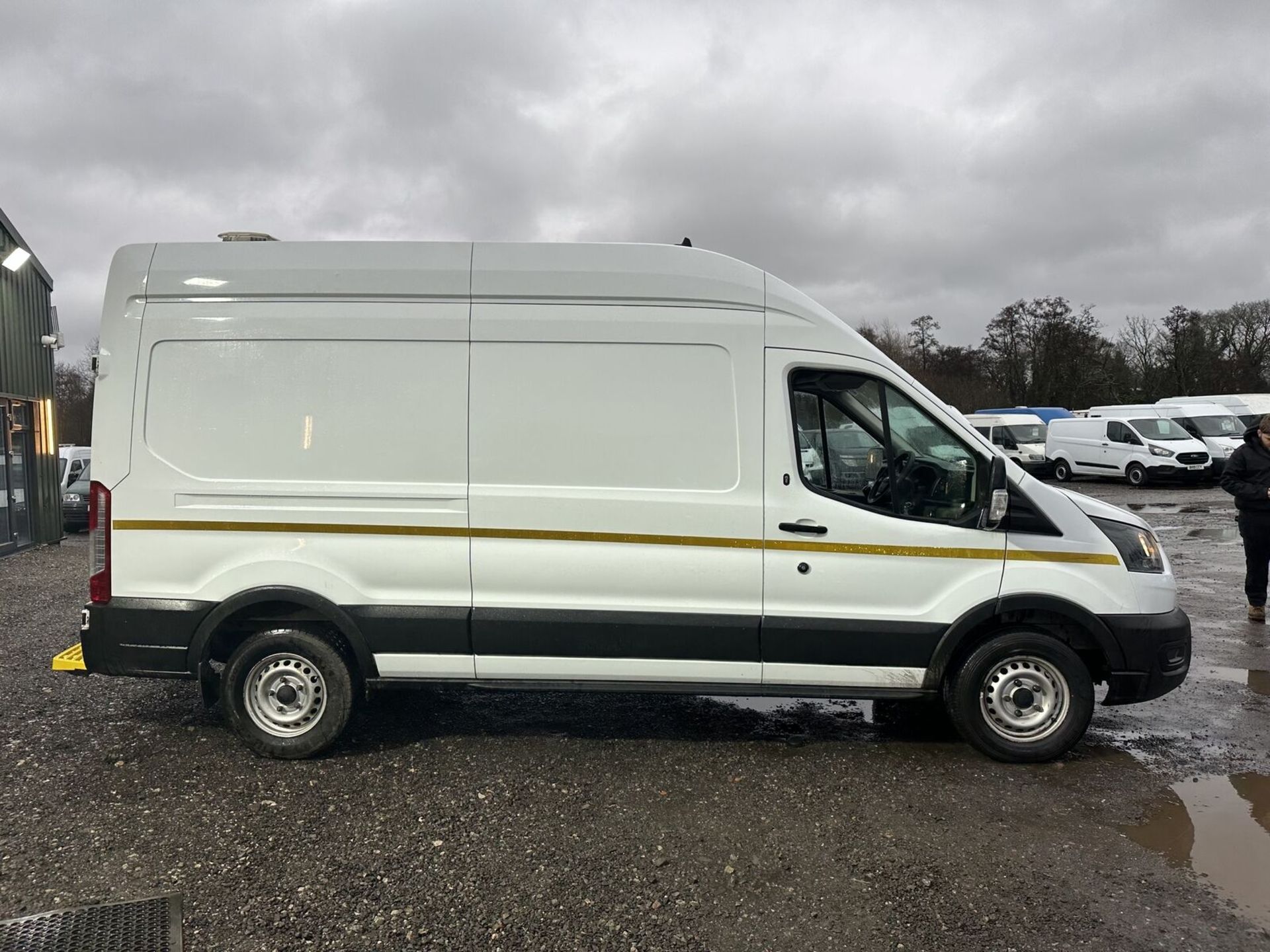 RELIABLE WORKHORSE: 69 PLATE FORD TRANSIT T350, LONG MOT, LOW MILEAGE