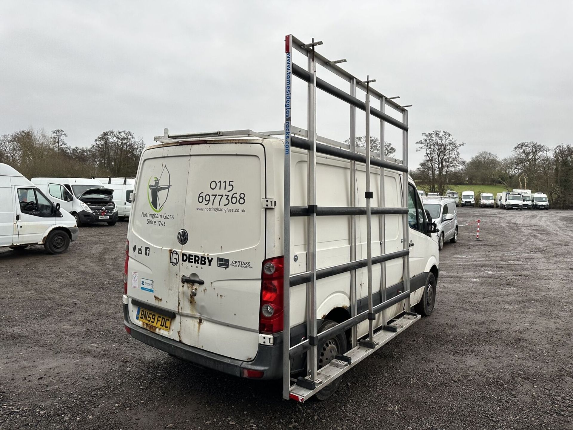 VOLKSWAGEN CRAFTER SPRINTER CR30 SWB DIESEL >>--NO VAT ON HAMMER--<< - Image 3 of 15