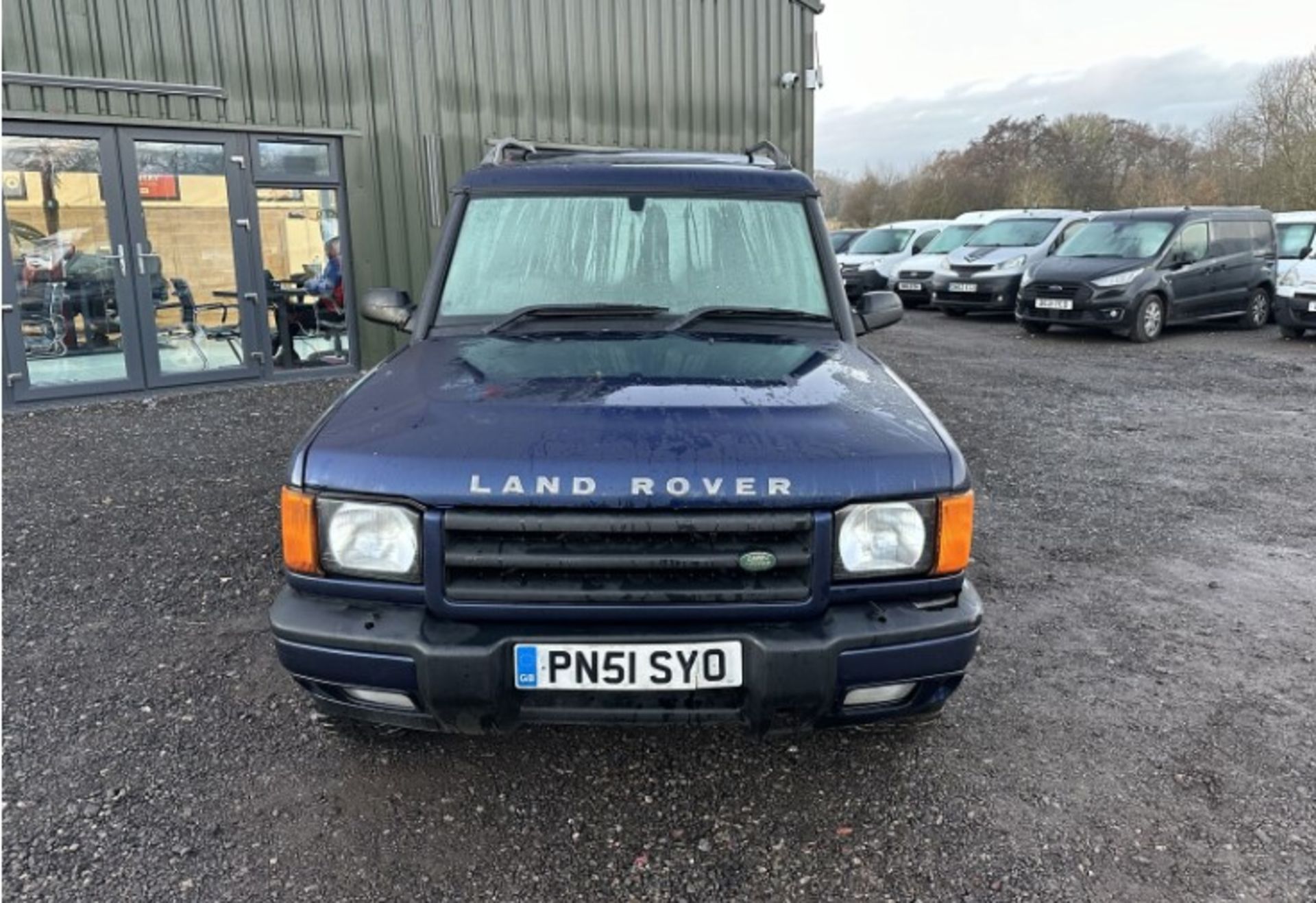 CLASSIC ADVENTURE: 51 PLATE LAND ROVER DISCOVERY V8I ES AUTO LPG >>--NO VAT ON HAMMER--<< - Image 2 of 20