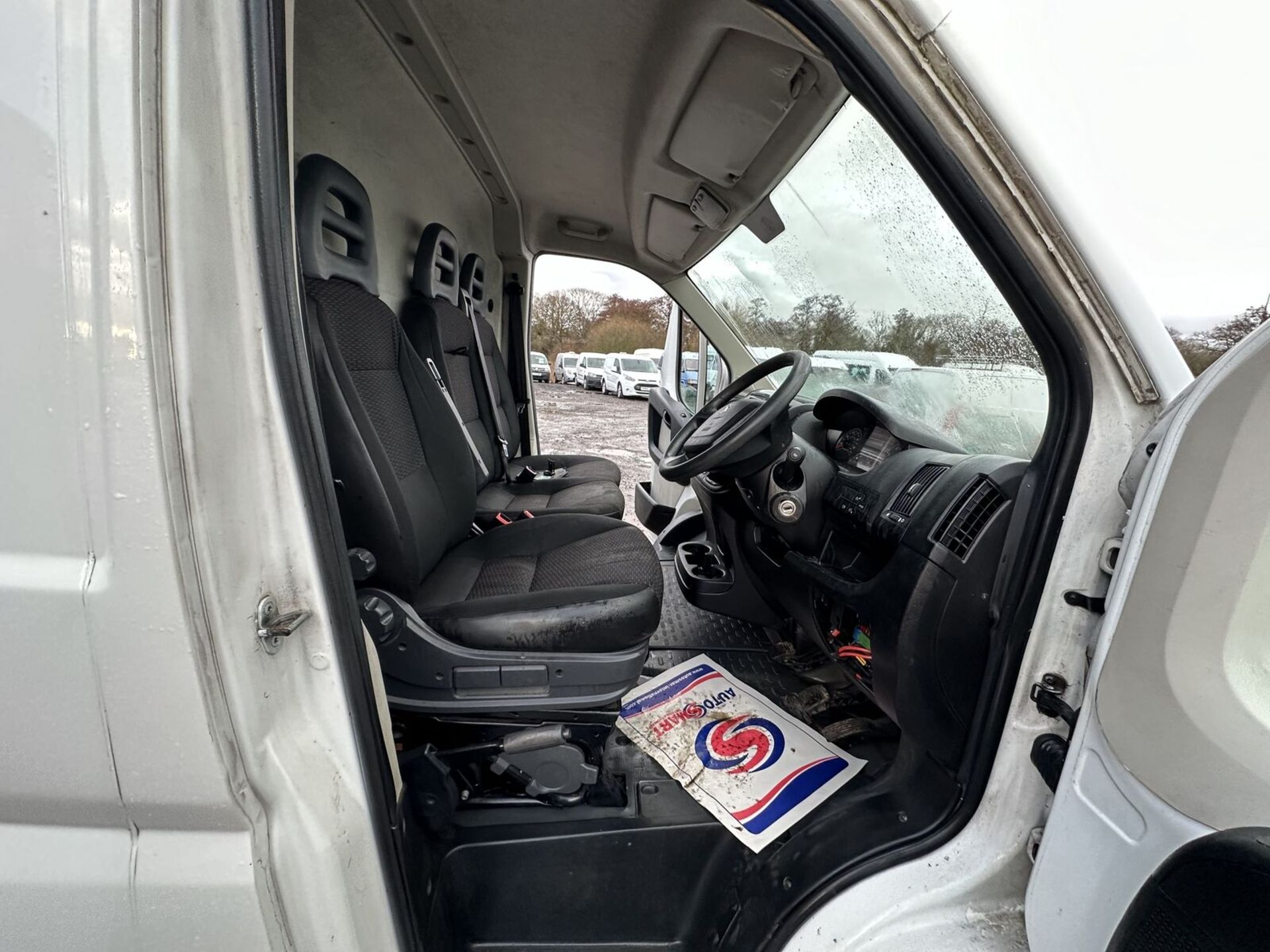 REPAIRABLE 2018 PEUGEOT BOXER RELAY: PROFESSIONAL PANEL VAN >>--NO VAT ON HAMMER--<< - Image 8 of 19