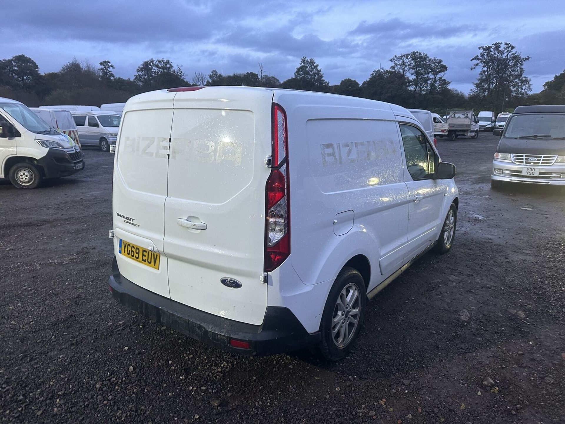 REBUILD READY: FORD TRANSIT CONNECT 1.5 TDCI, NONE RUNNER >>--NO VAT ON HAMMER--<< - Image 8 of 19
