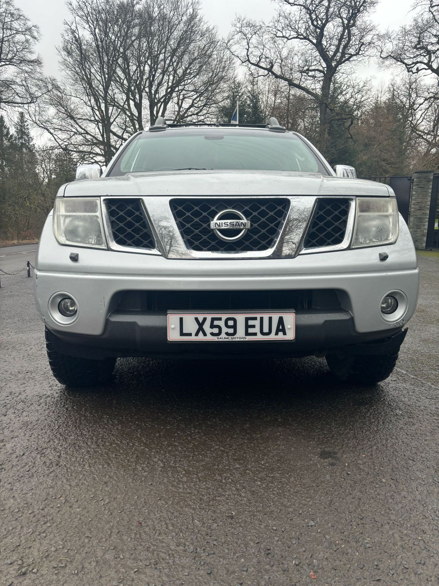 NISSAN NAVARA DOUBLE CAB PICKUP TRUCK - Image 2 of 15