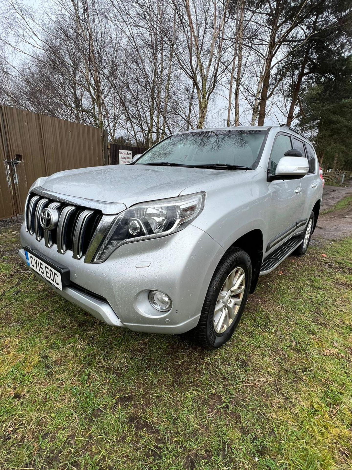 TOYOTA LANDCRUSISER 2.8 DIESEL - Image 10 of 18