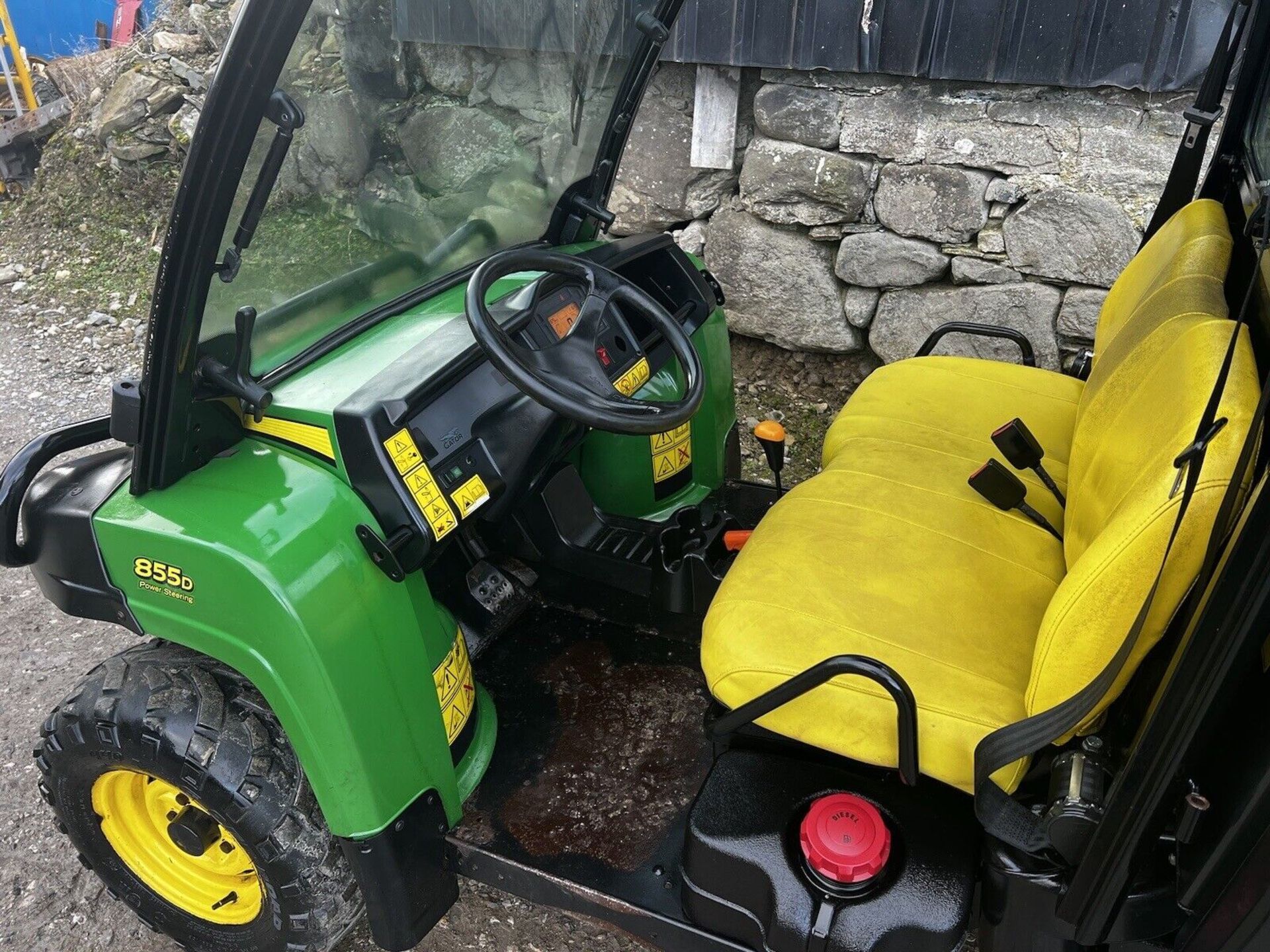 2014 JOHN DEERE 855D GATOR - Image 3 of 6