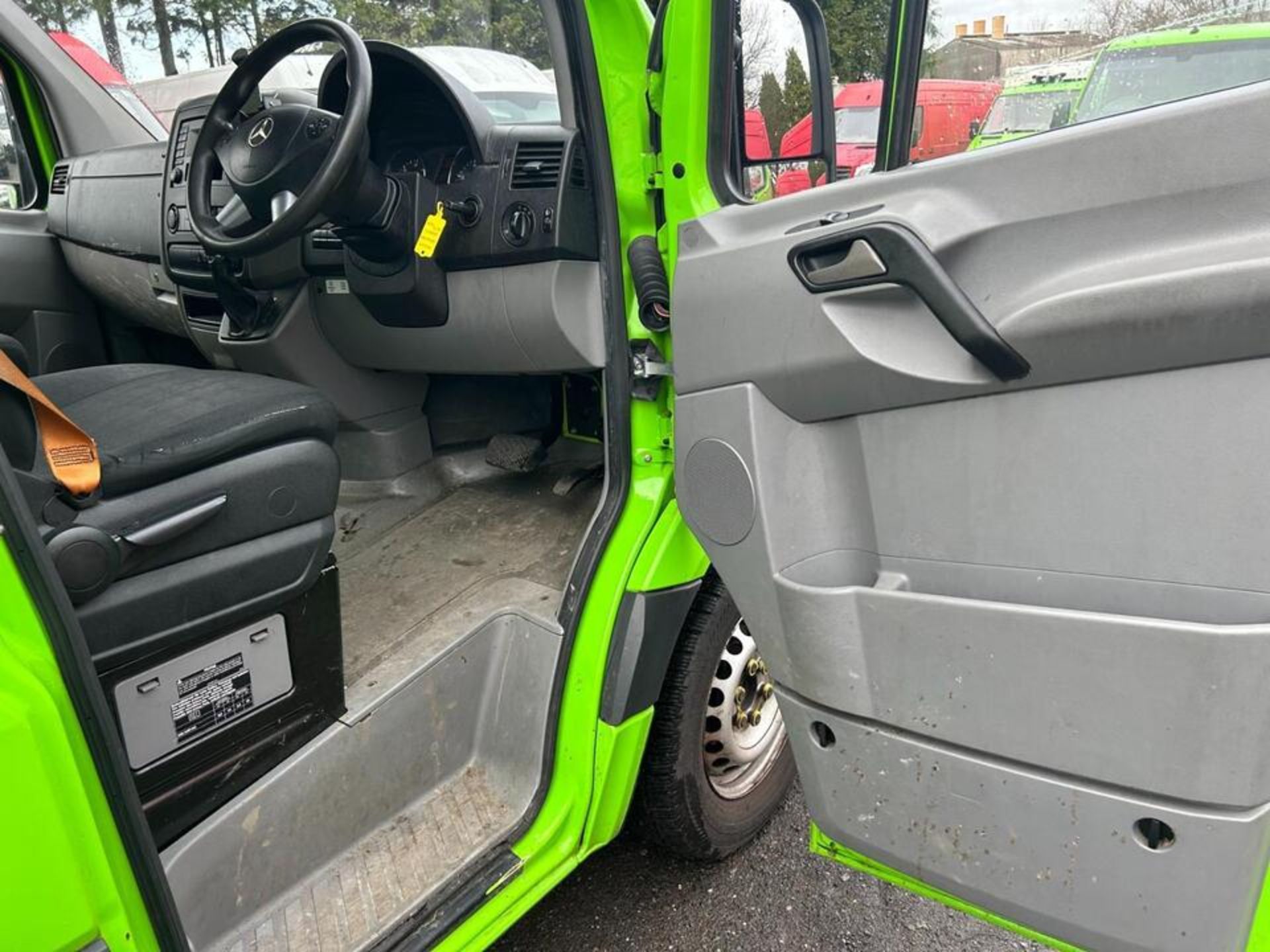 >>>SPECIAL CLEARANCE<<< 2018 MERCEDES-BENZ SPRINTER 314 CDI FRIDGE FREEZER CHASSIS CAB - Image 6 of 11