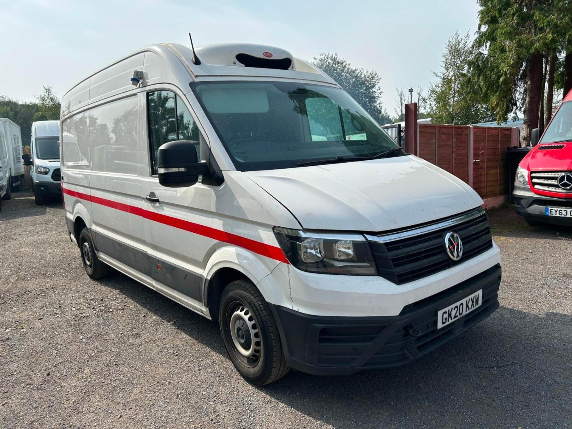 >>>SPECIAL CLEARANCE<<< 2020 VOLKSWAGEN CRAFTER 2.0 TDI 140BHP TRENDLINE MWB HIGH ROOF FRIDGE FREEZE - Image 2 of 14